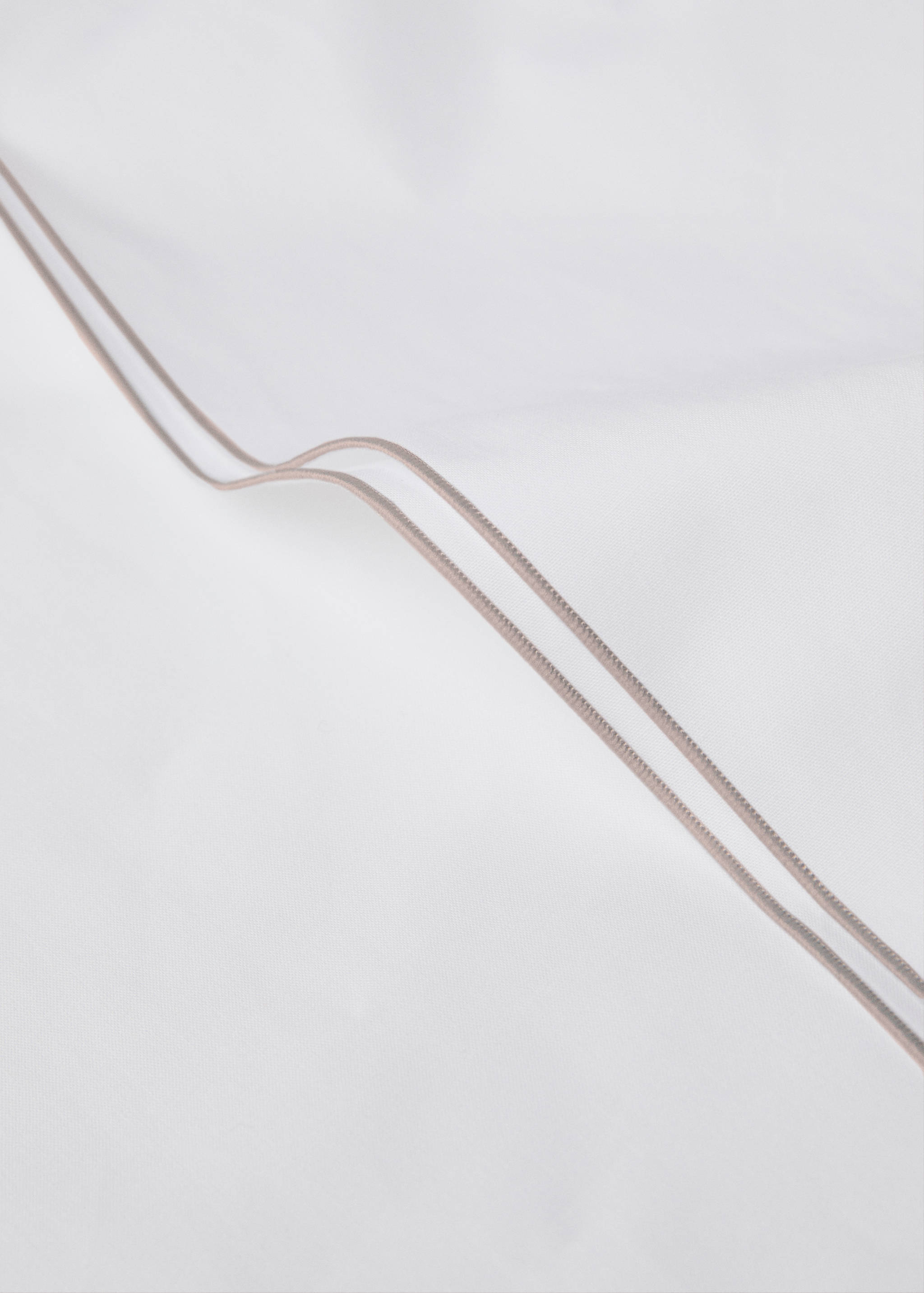 Cotton percale top sheet with double overlock for 150/160 cm bed - Details of the article 2