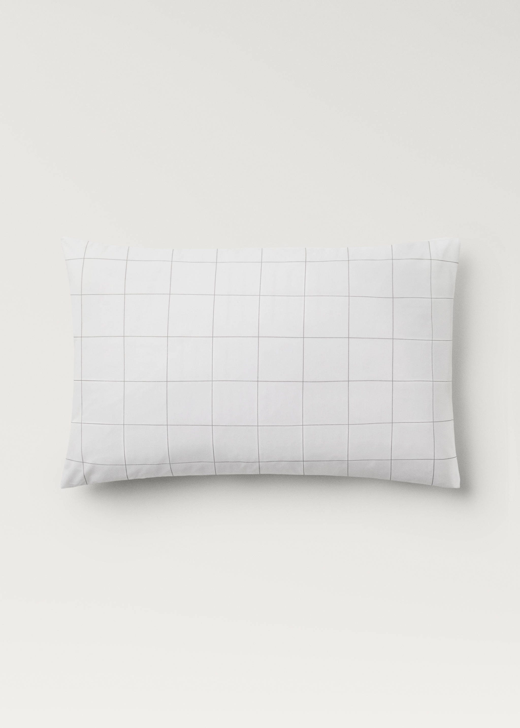Two cotton percale two-tone check pillowcases 50x75 cm - Article without model