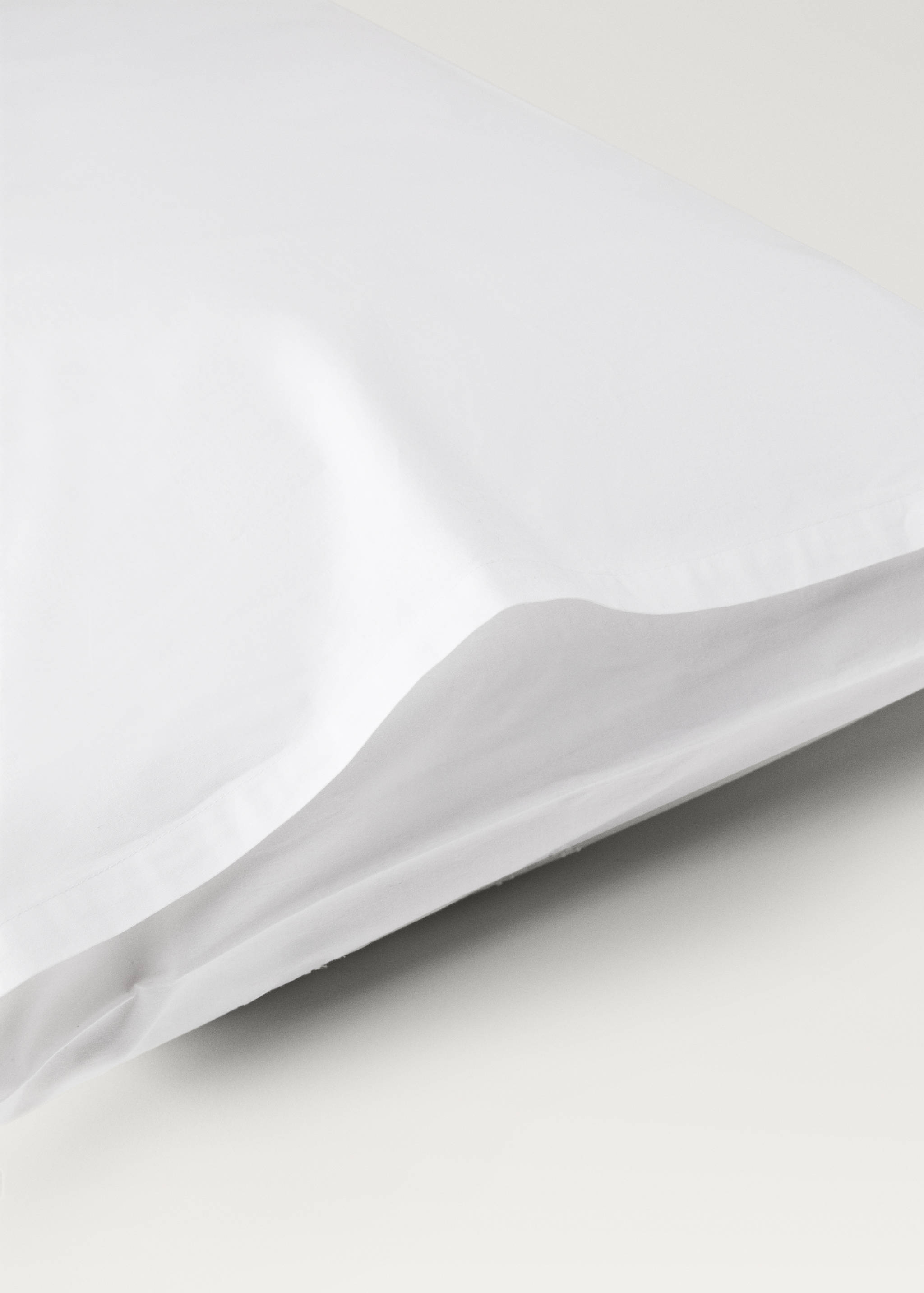 Dues fundes coixinera cotó brodat a mà flor 50x75 cm - Detall de l'article 2