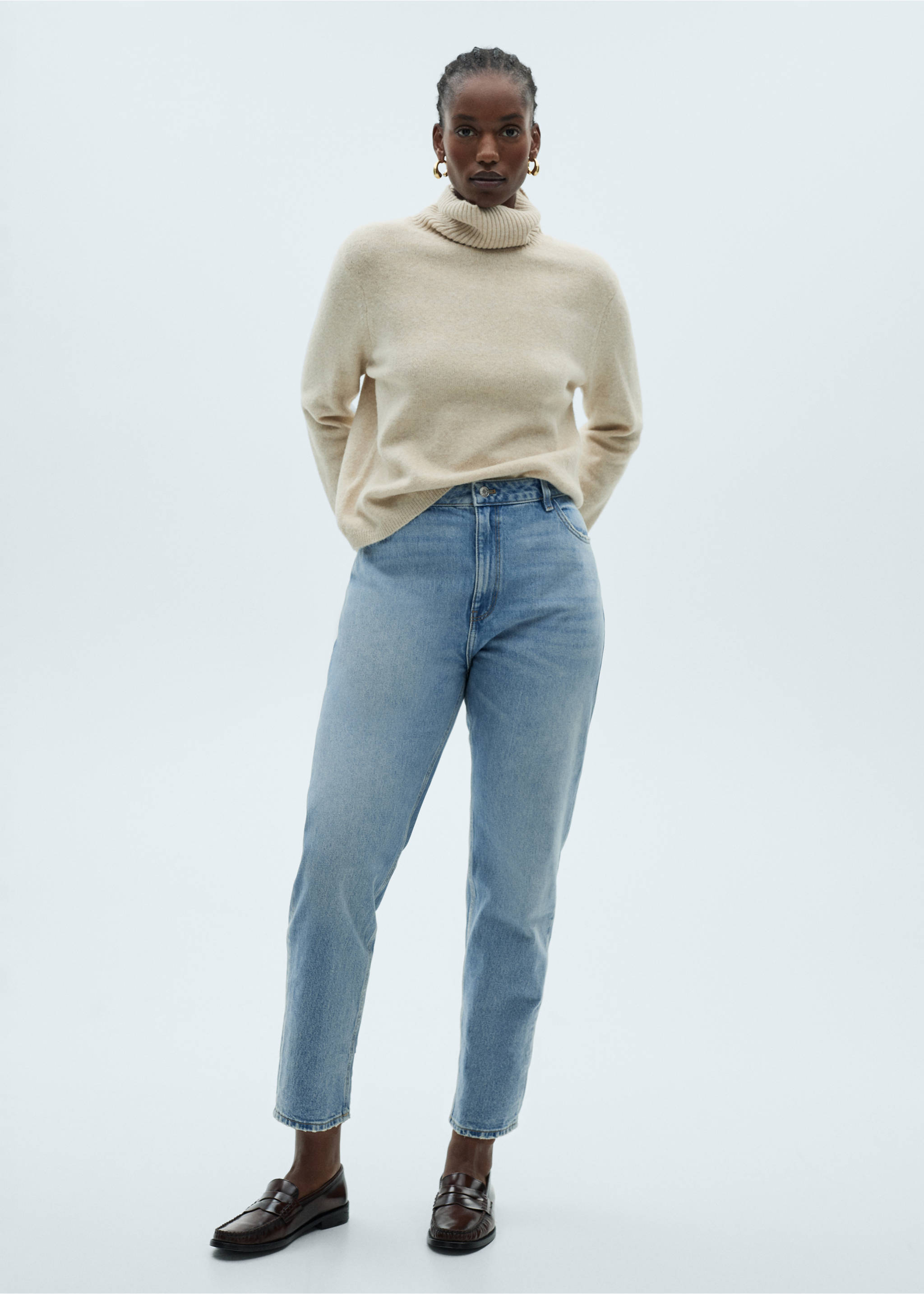Mom2000 high-rise jeans - Details of the article 6, Medium Blue. Ref: 87013272-00.