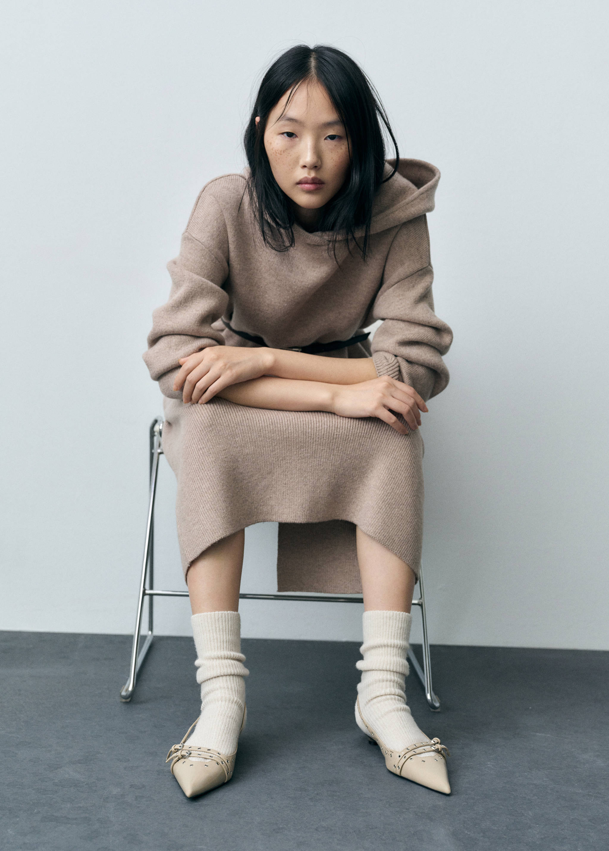 Zapato kitten troquelado - Plano general