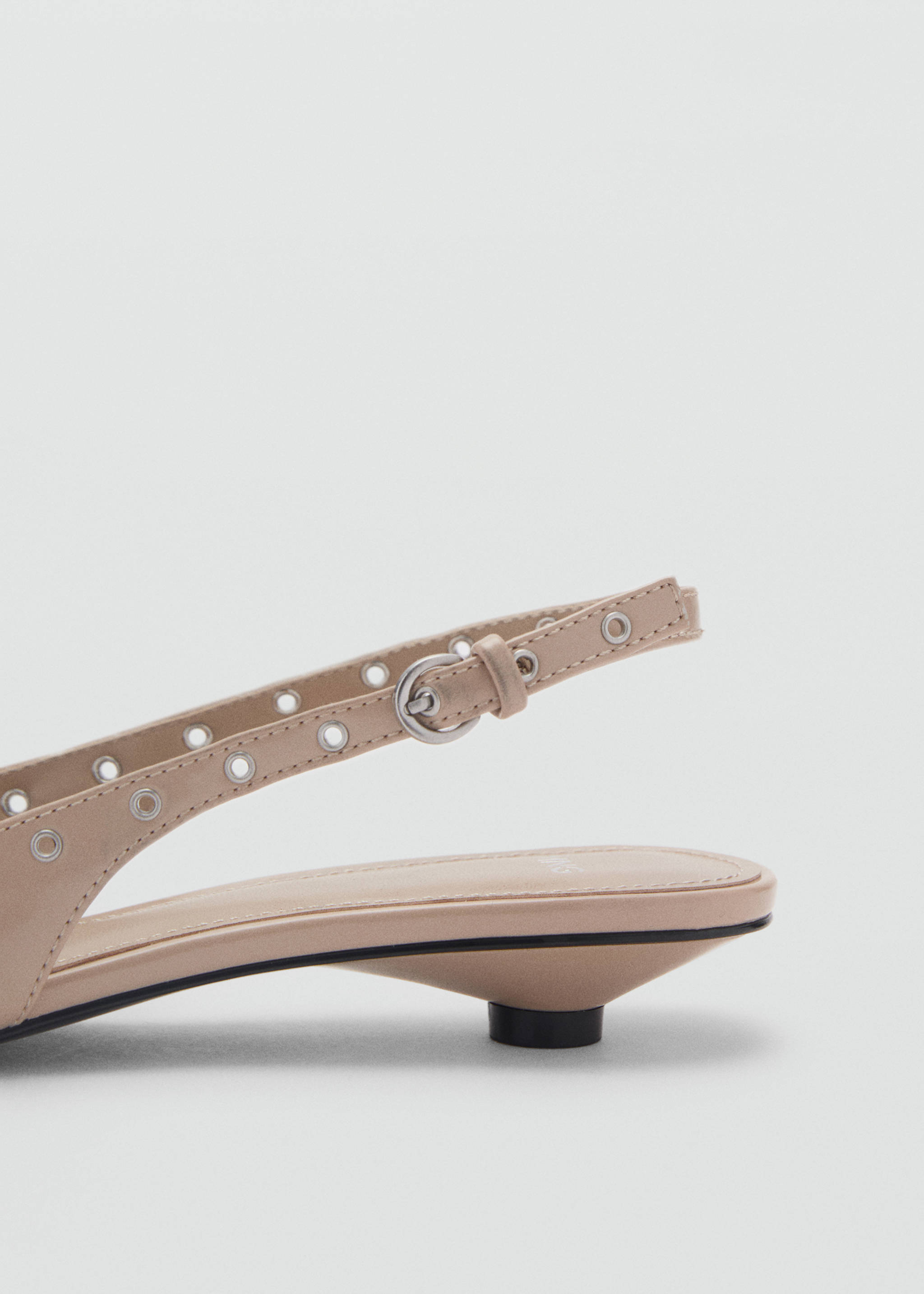 Zapato kitten troquelado - Detalle del artículo 1