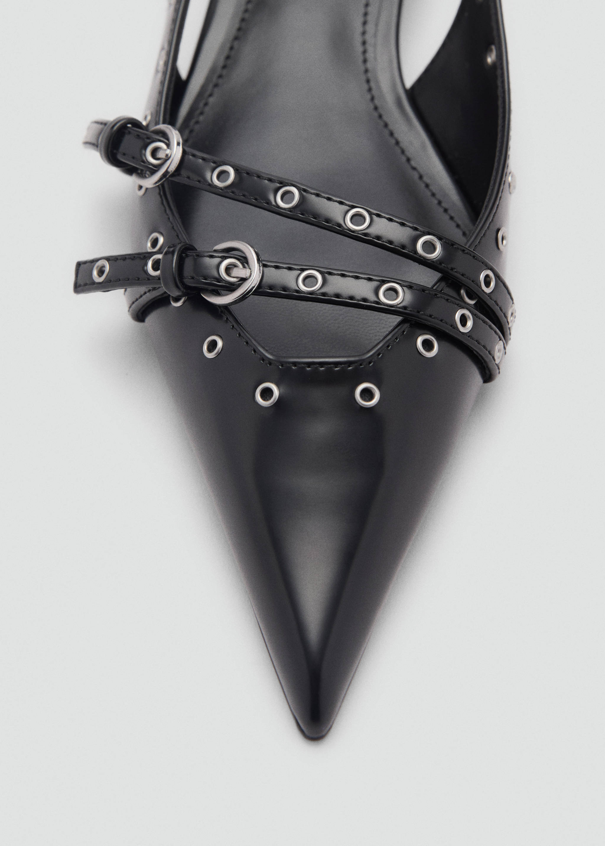 Zapato kitten troquelado - Detalle del artículo 2