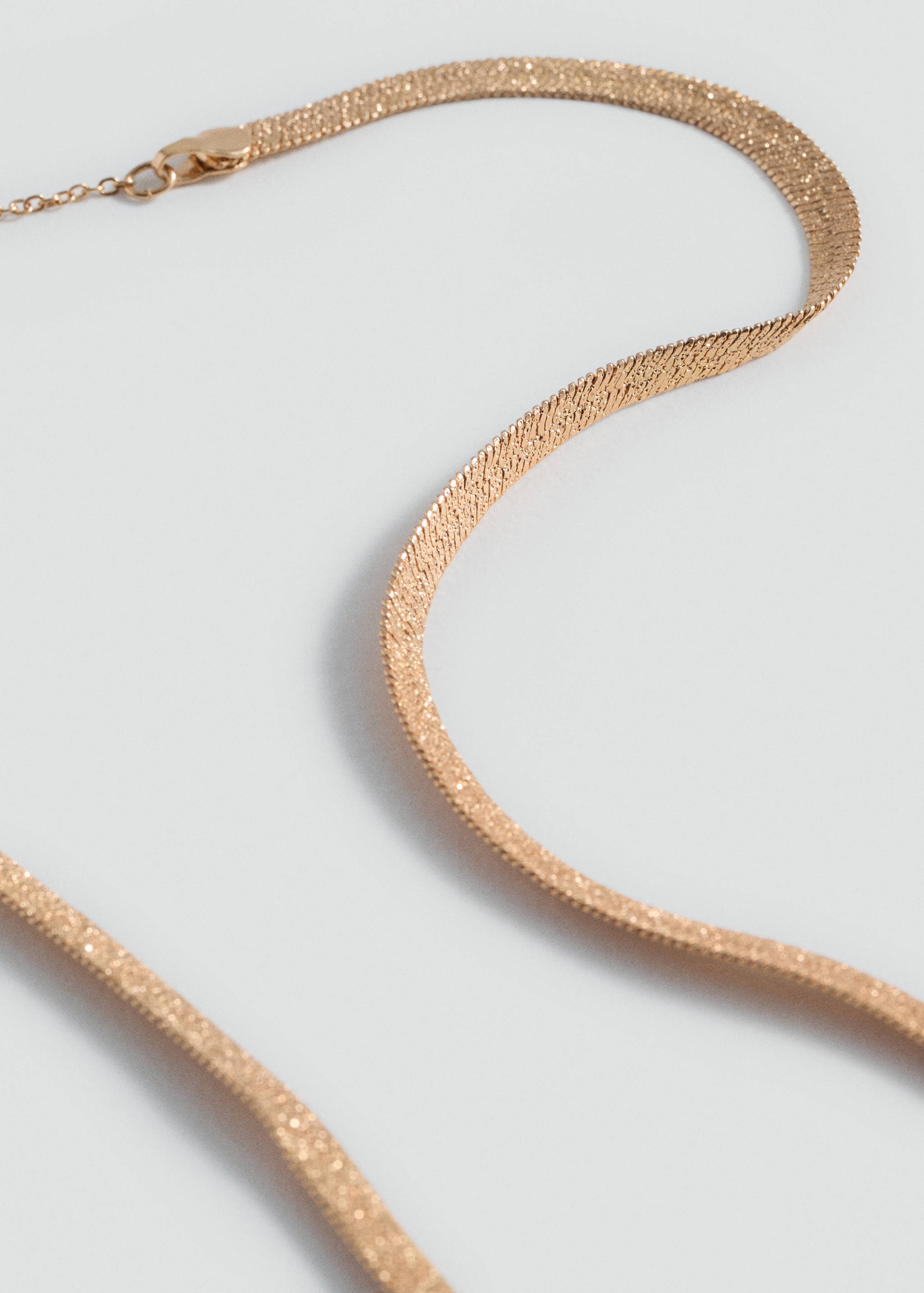 Collier chaîne serpentine - Plan moyen
