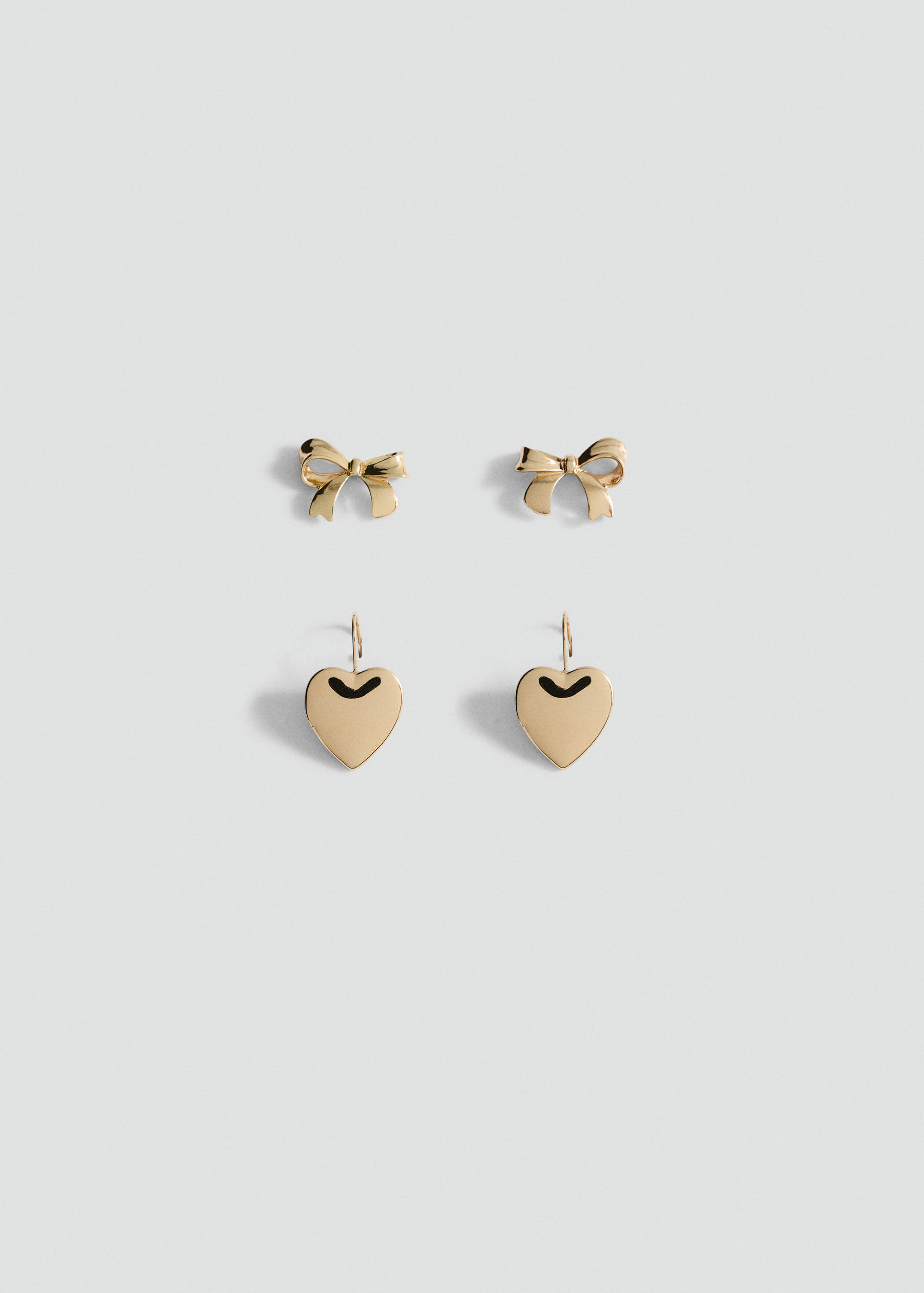 Verschiedene Ohrringe im Set - Artikel ohne Model