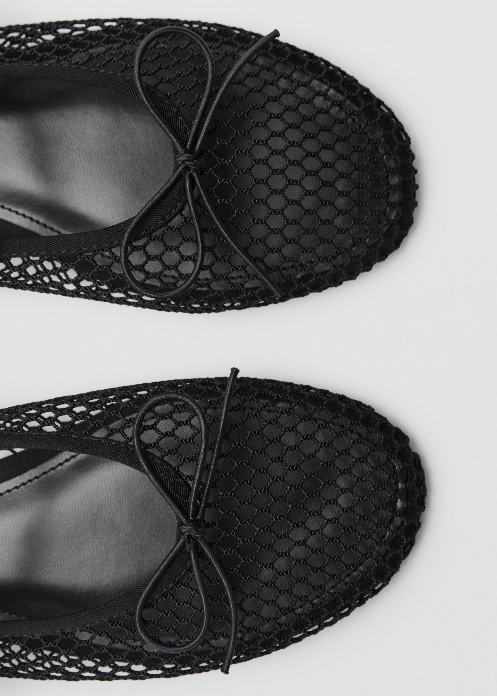 Mrežaste balerinke s remenom s kopčom - Detalji artikla 3