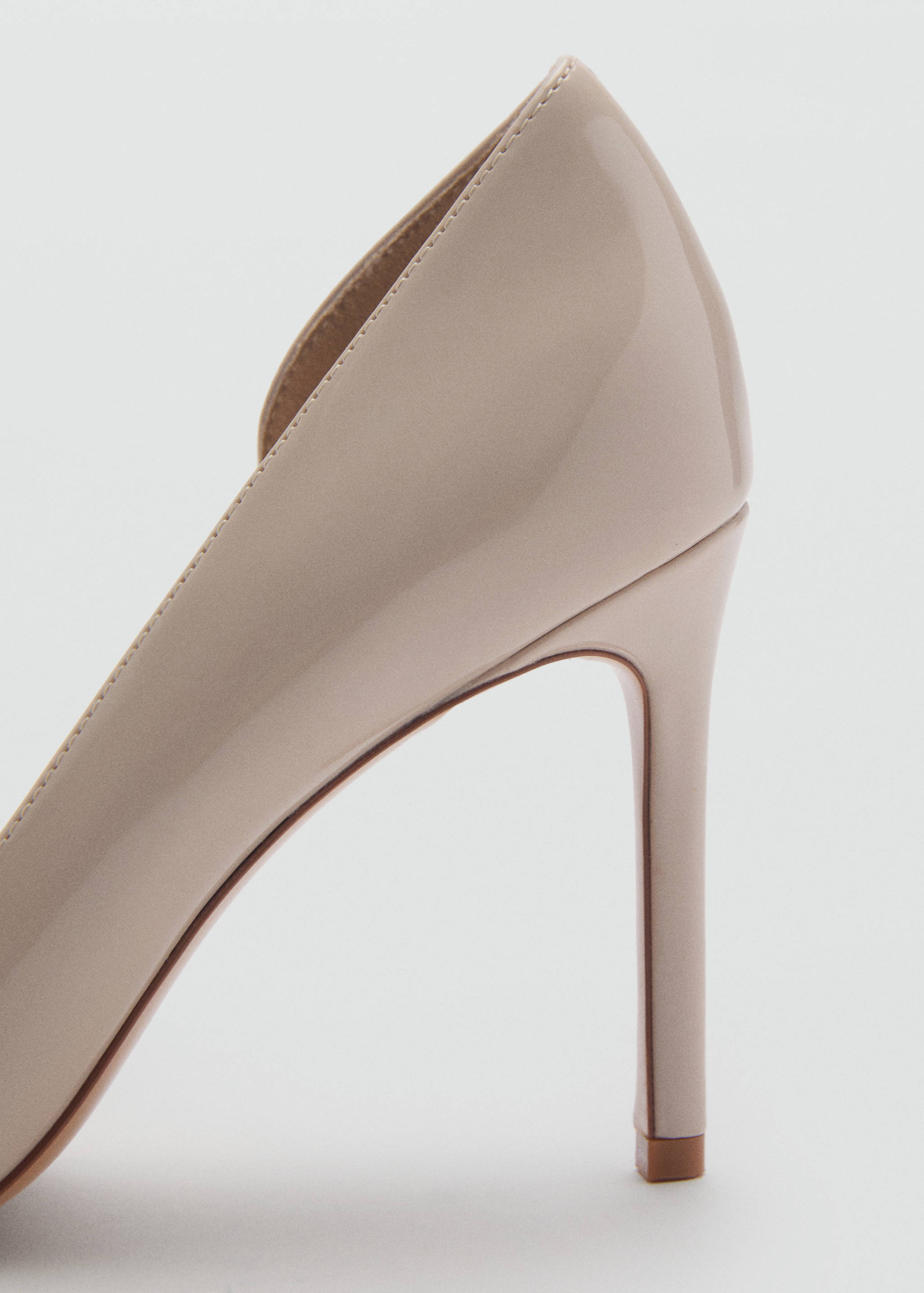 Asymmetrical leather-effect heeled shoes - Details of the article 1