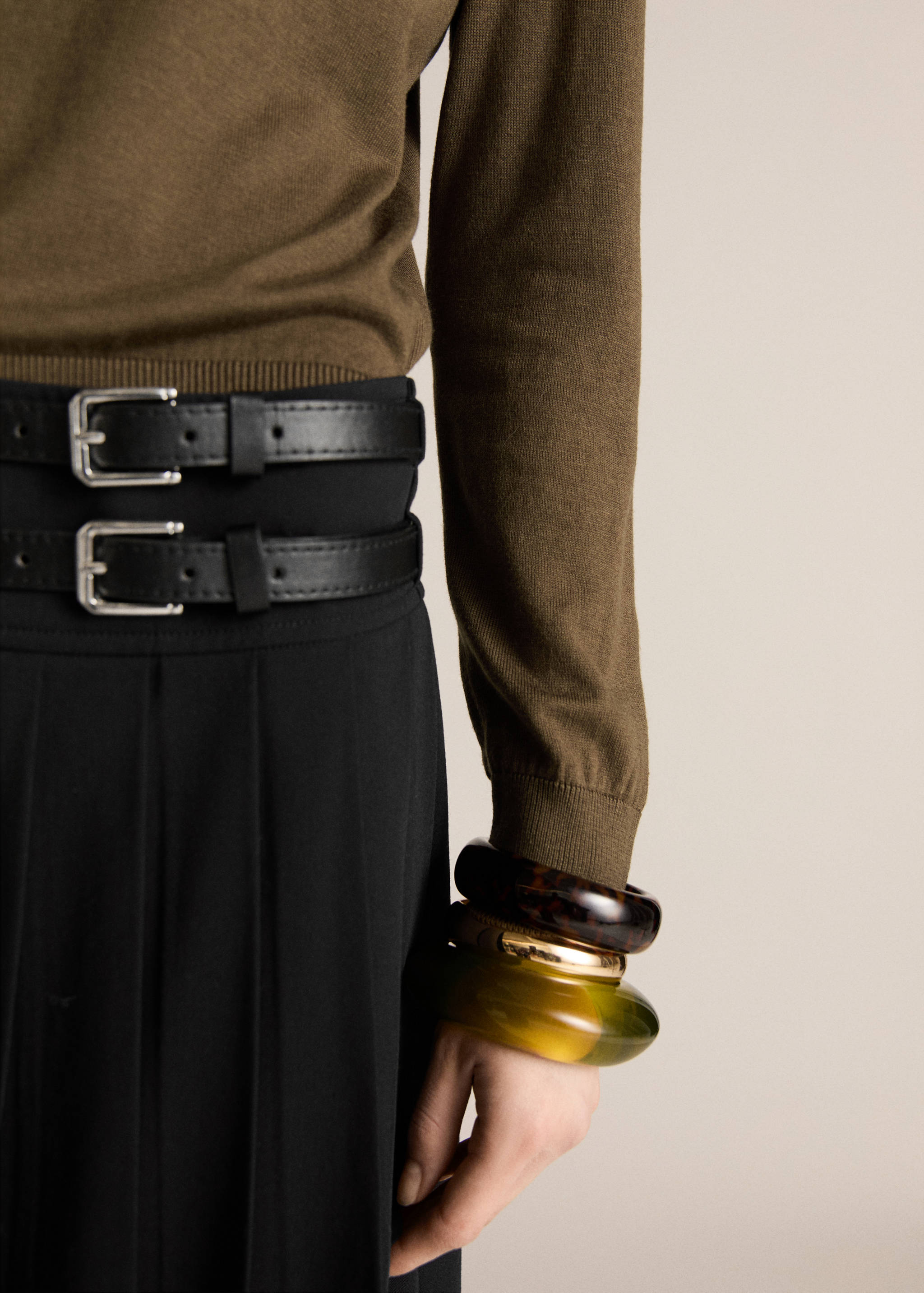 Stickad tröja i sidenblandning - Detaljer om artikeln 6