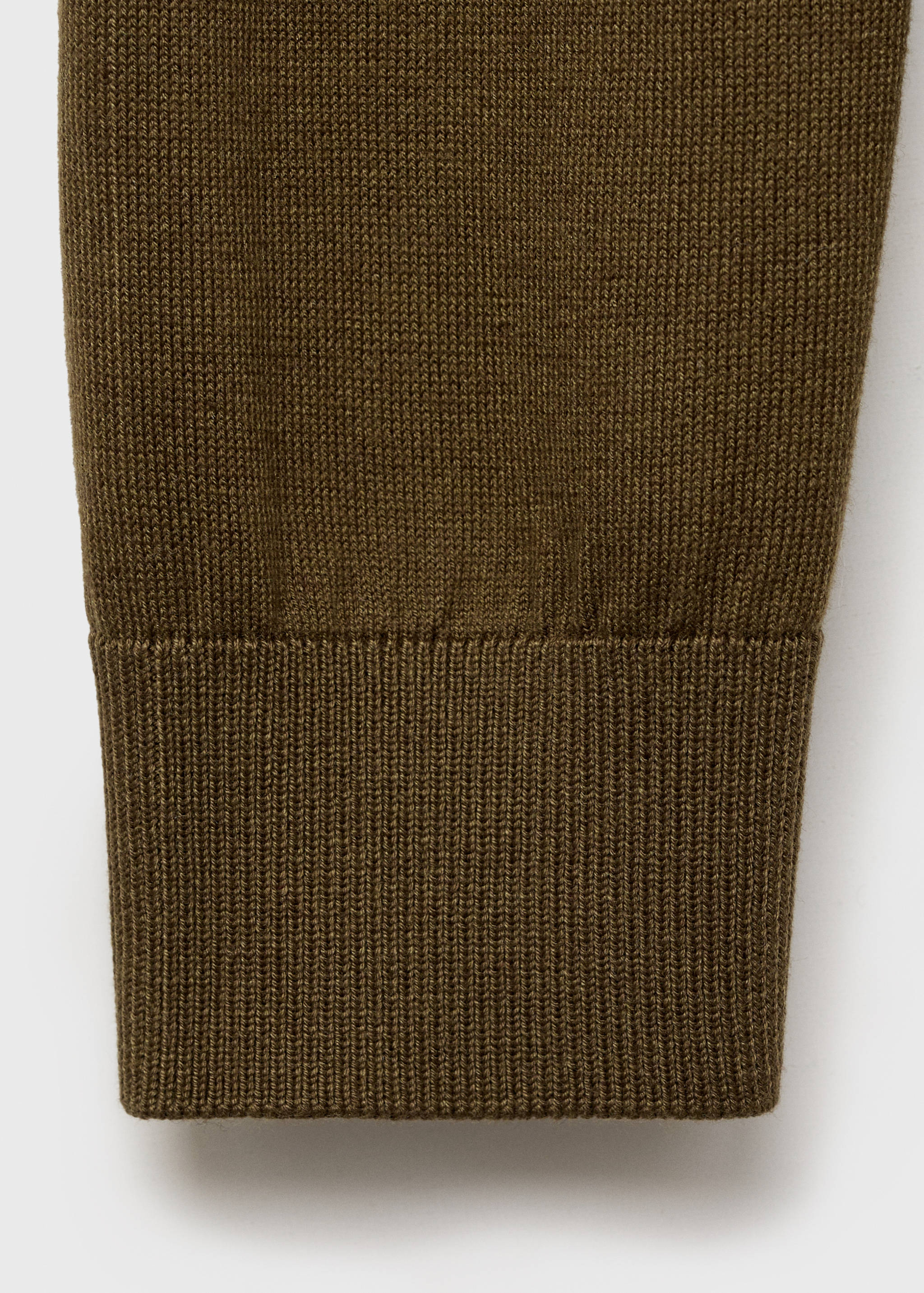 Stickad tröja i sidenblandning - Detaljer om artikeln 0