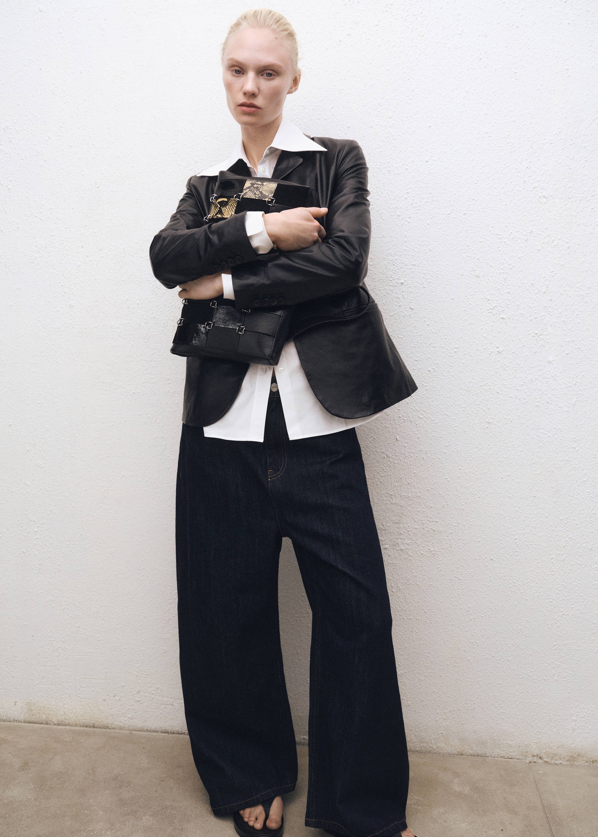 Calças de ganga wideleg rinse wash de cintura baixa - Plano geral