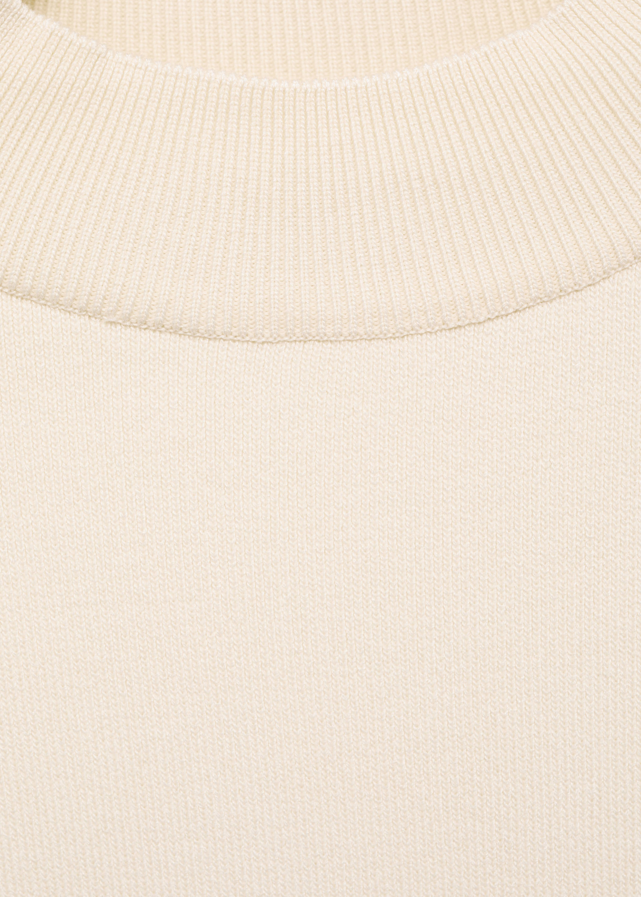 Short-sleeved fine-knit sweater - Details of the article 8