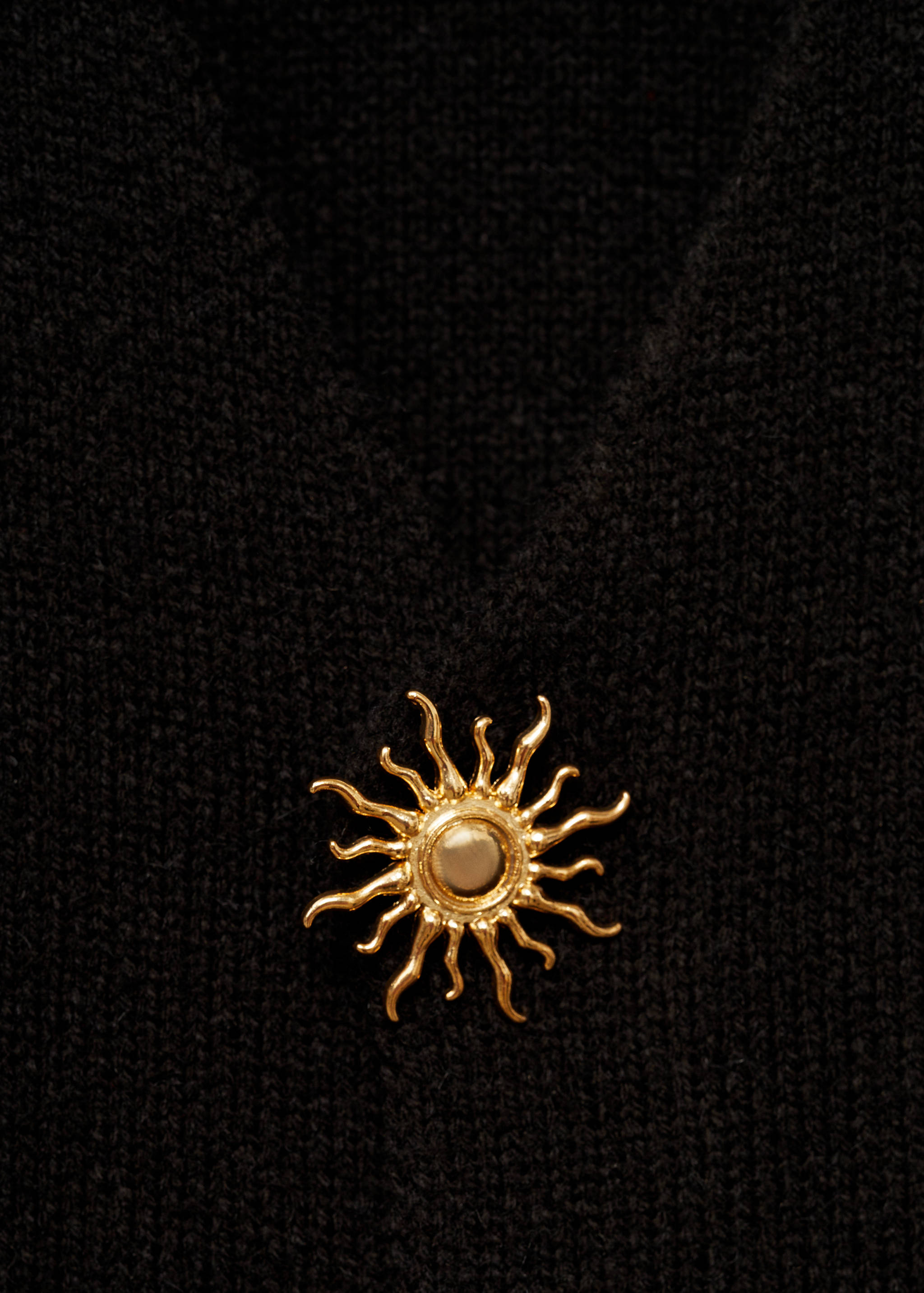 Knitted jacket with jewel buttons - Details of the article 8