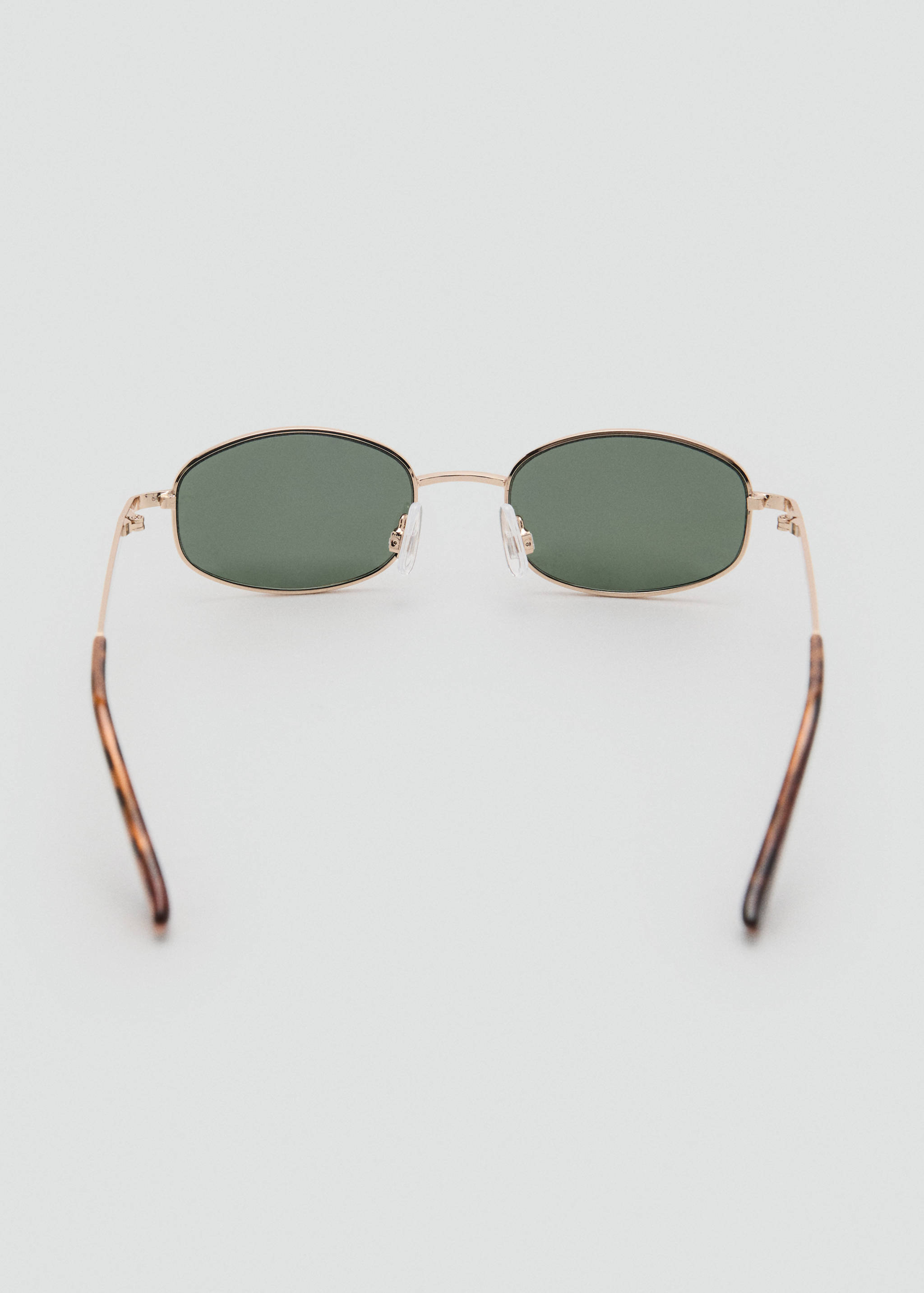 Metallic frame sunglasses - Details of the article 1