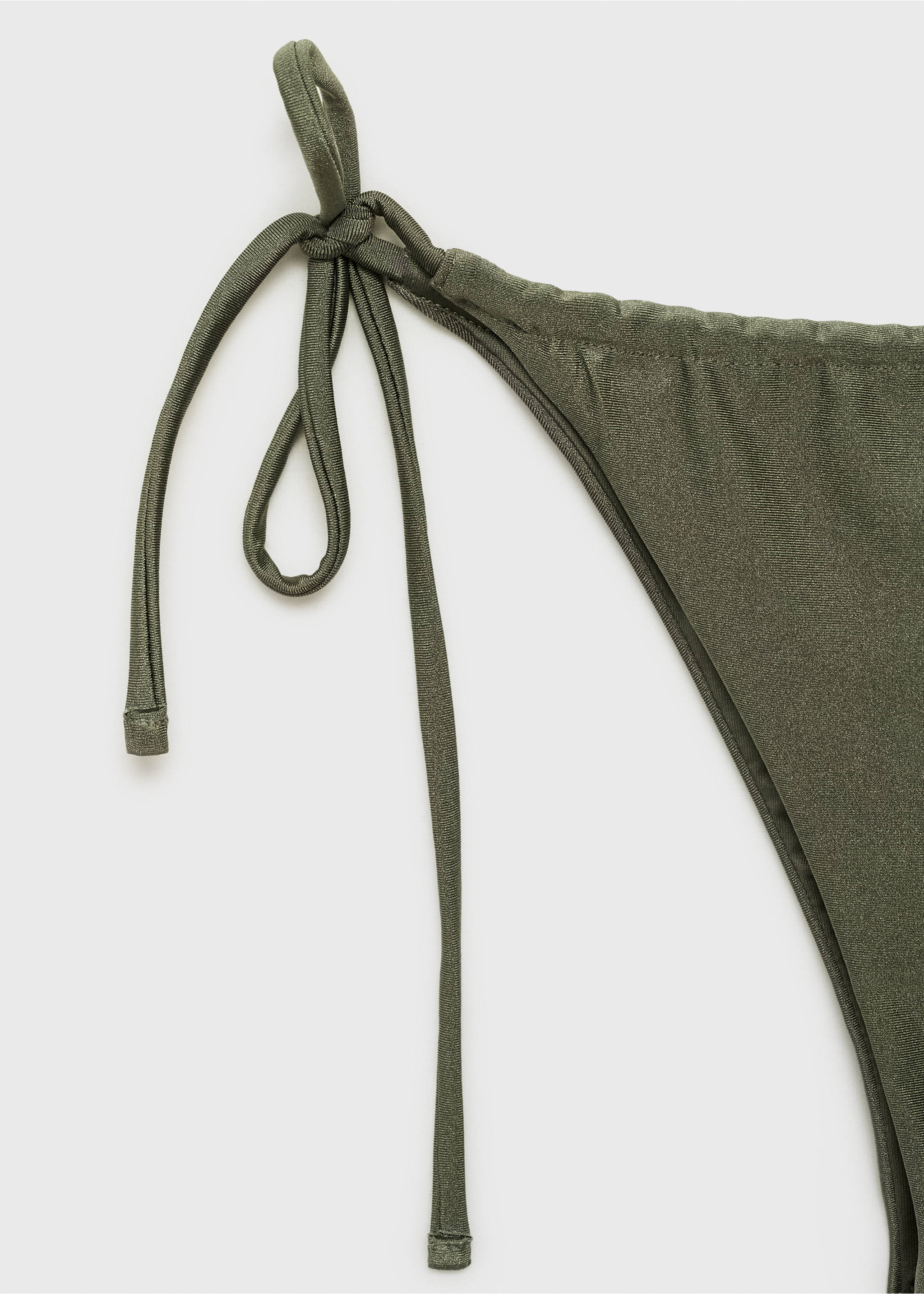 Braguita bikini lazos - Detalle del artículo 8, Khaki. Ref: 87014396-00.