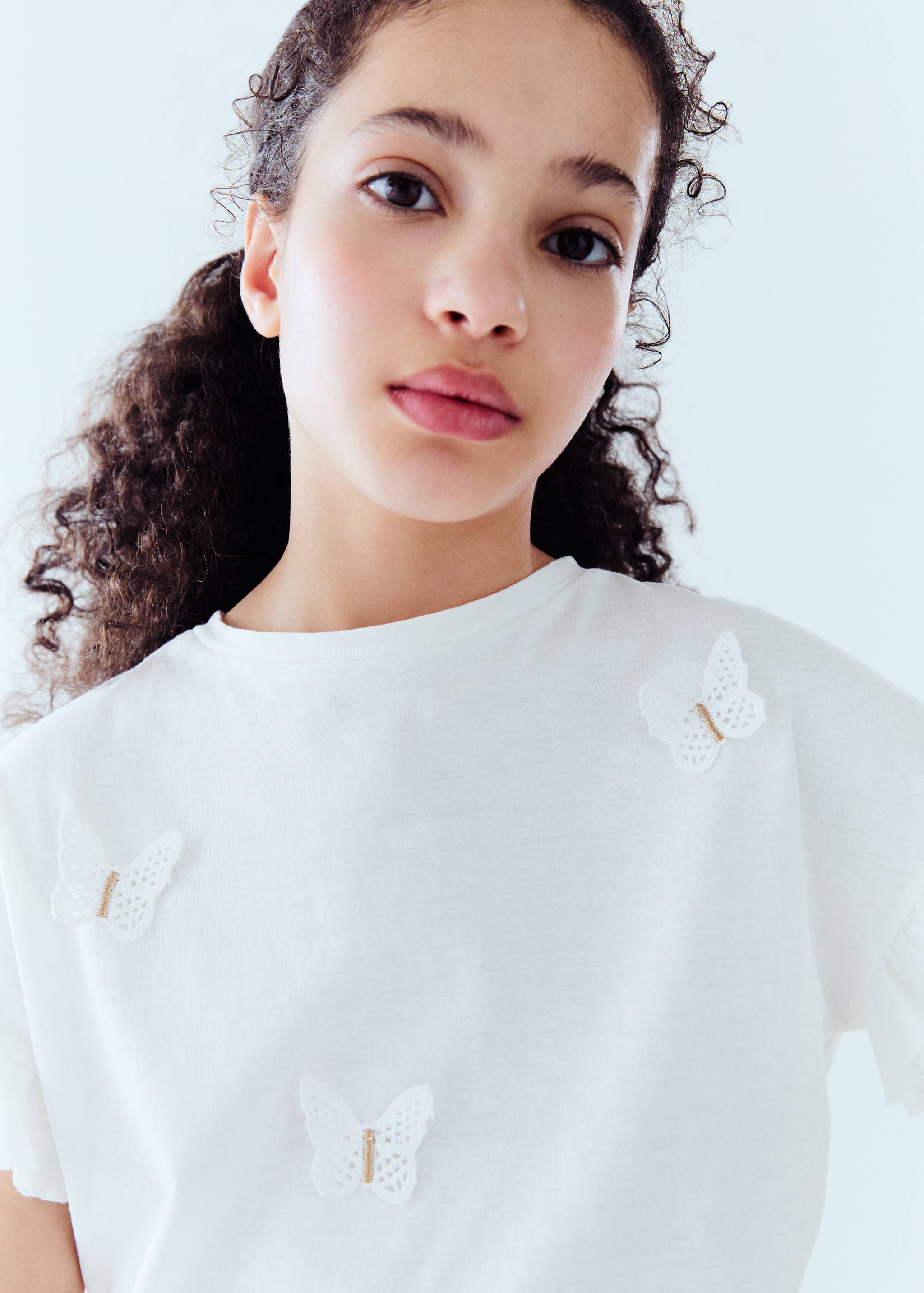 Embroidered butterflies t-shirt - Details of the article 2