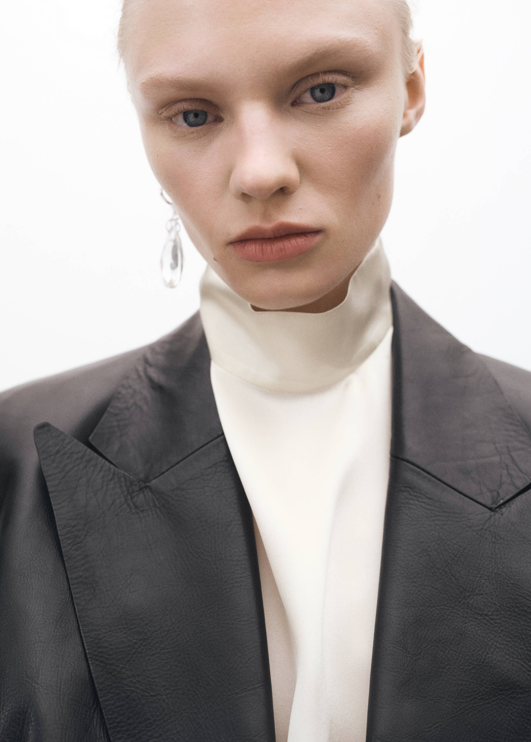 Duplasoros bőrblézer - A termék adatai 2