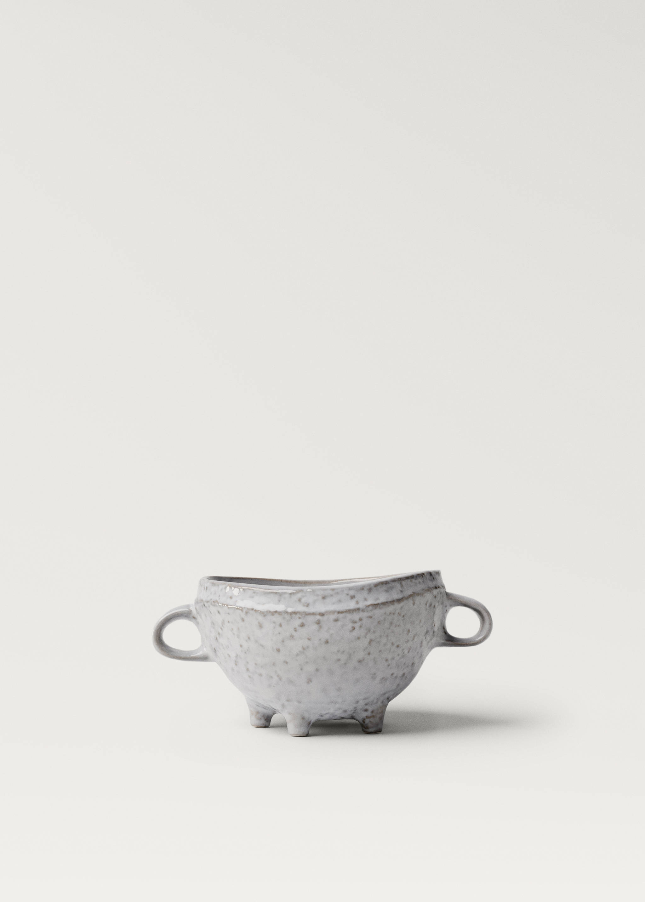 Medium irregular stoneware bowl - Article without model