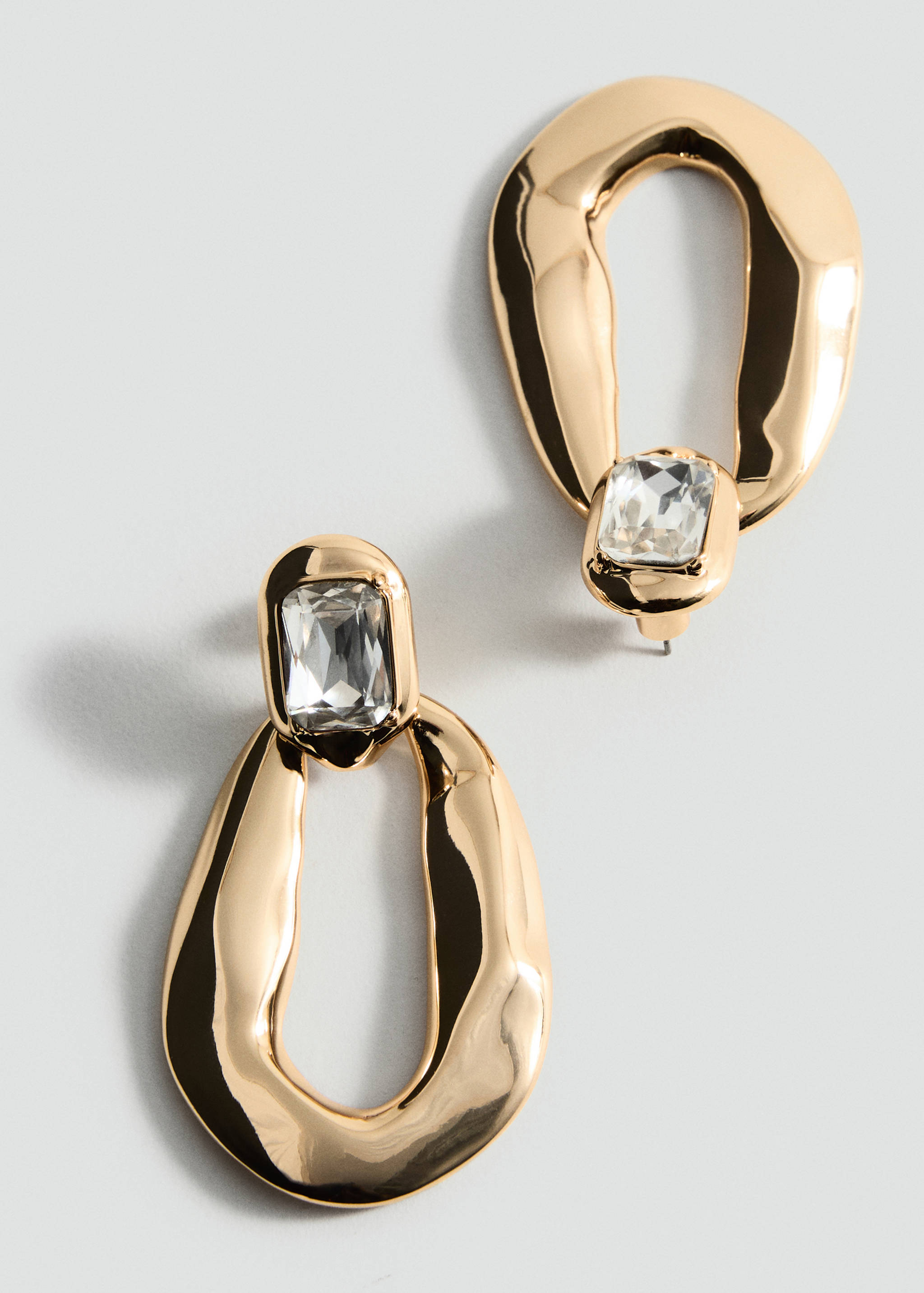 Stone pendant earrings - Details of the article 1