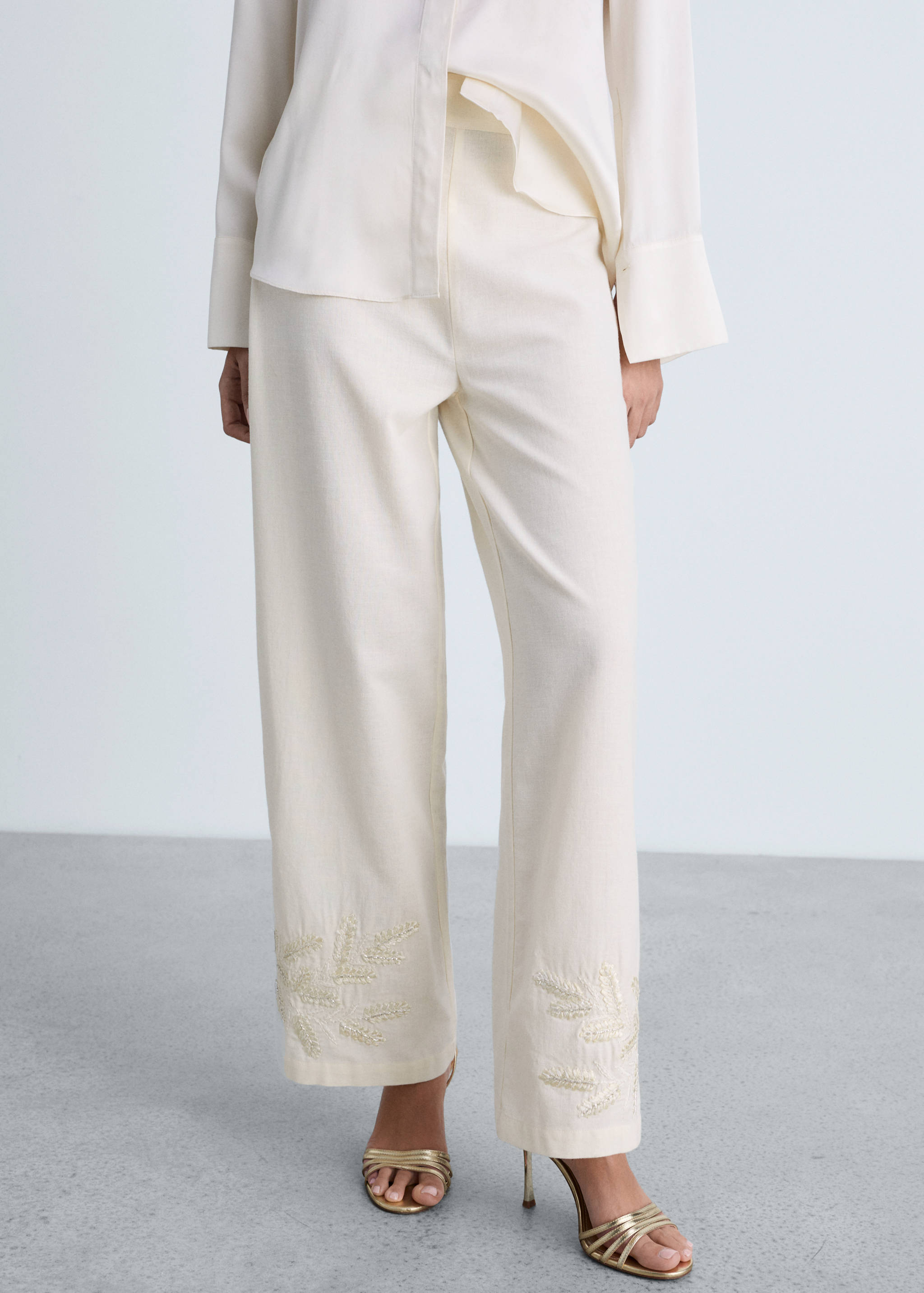 Embroidered straight-fit trousers - Medium plane