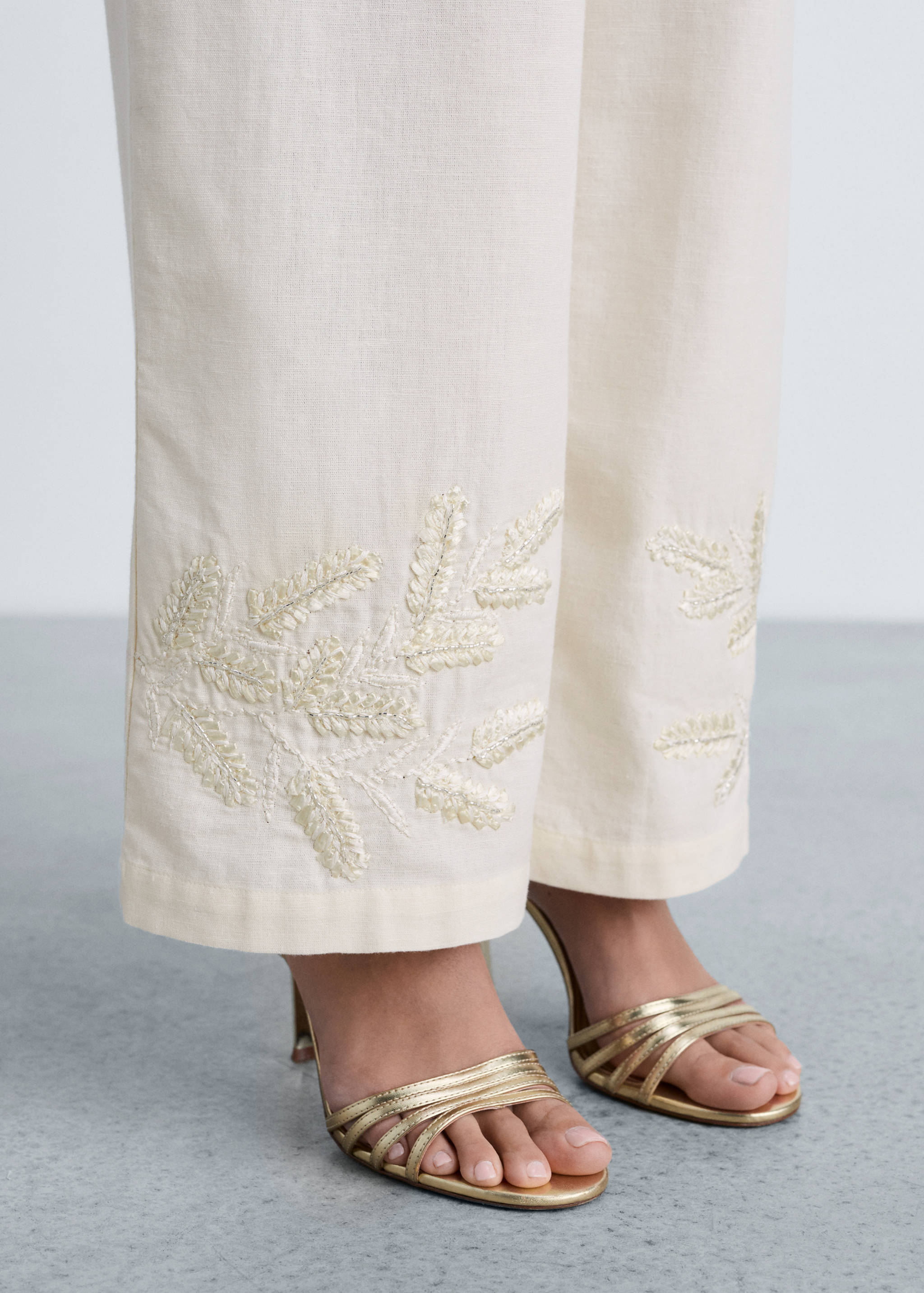 Embroidered straight-fit trousers - Details of the article 6
