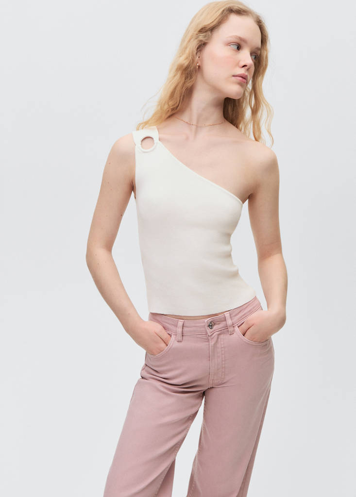 Knit asymmetric top — Off White
