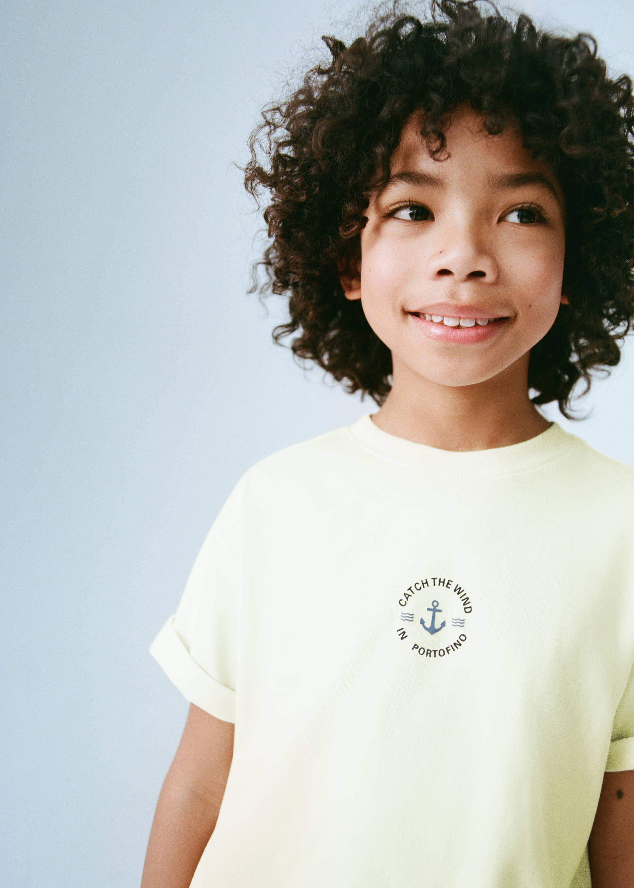 Cotton t-shirt with printed drawing - Details of the article 5