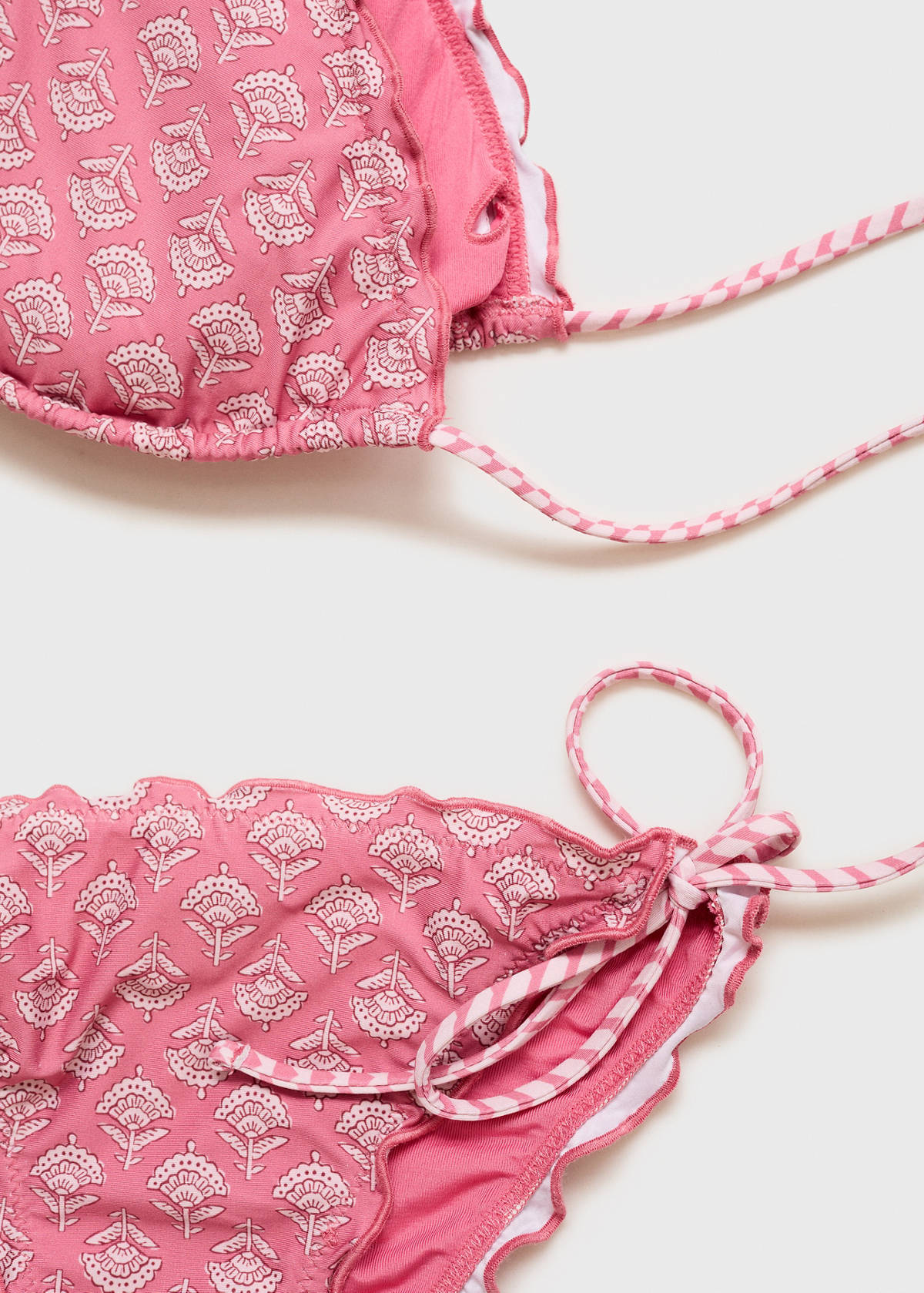 Bikini with printed trim — Pastel Pink
