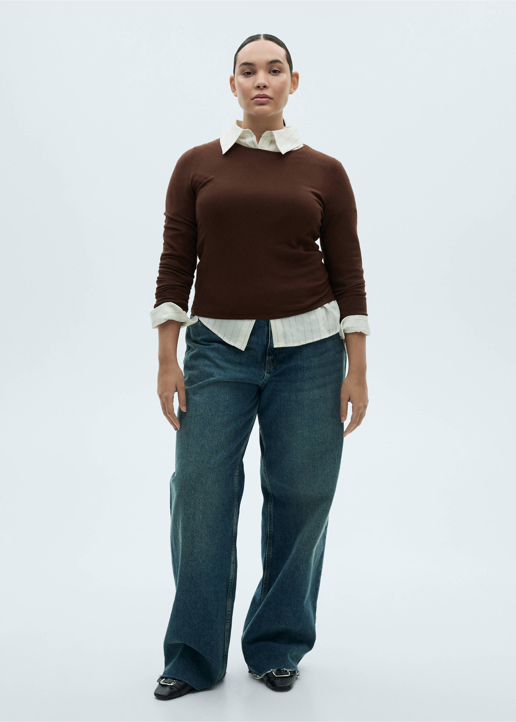 Fine-knit fitted sweater - Details of the article 3, Chocolate. Ref: 87015759-00.