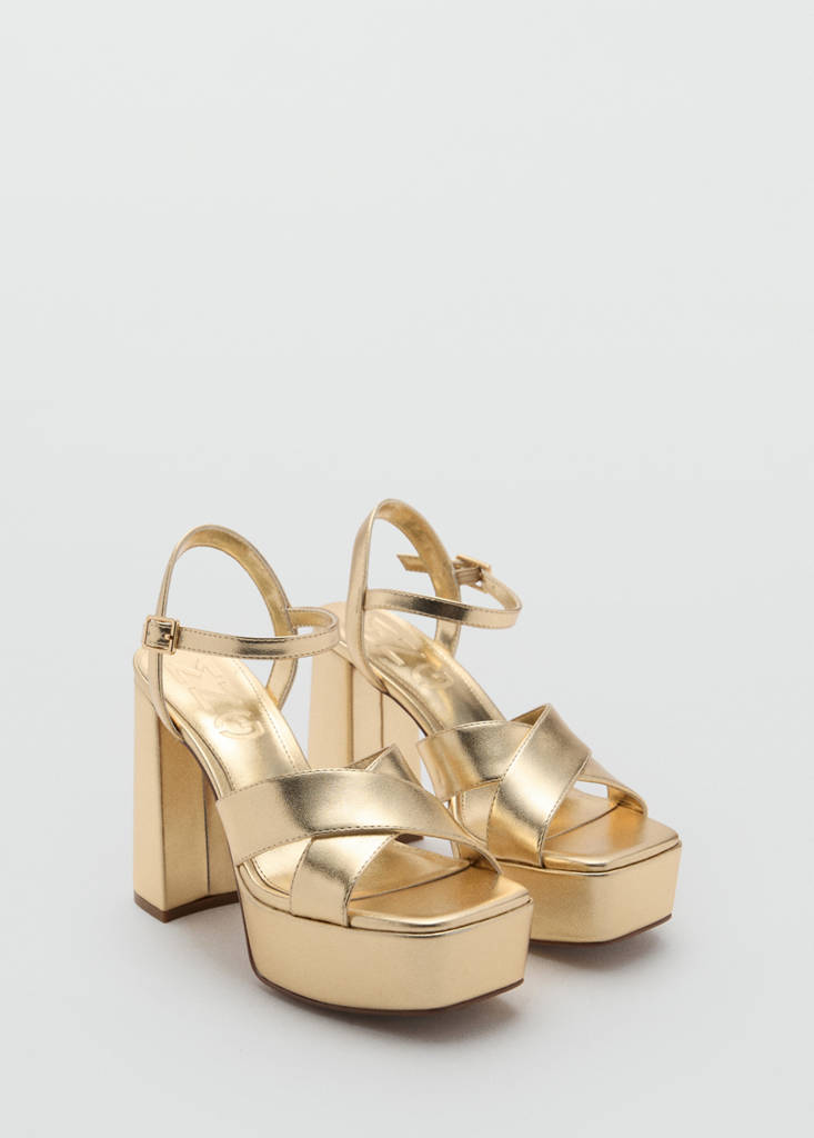 Metallic straps sandals — Gold