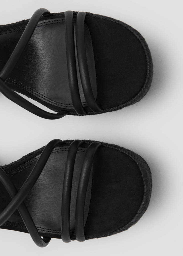 Heeled esparto sandal with straps — Black