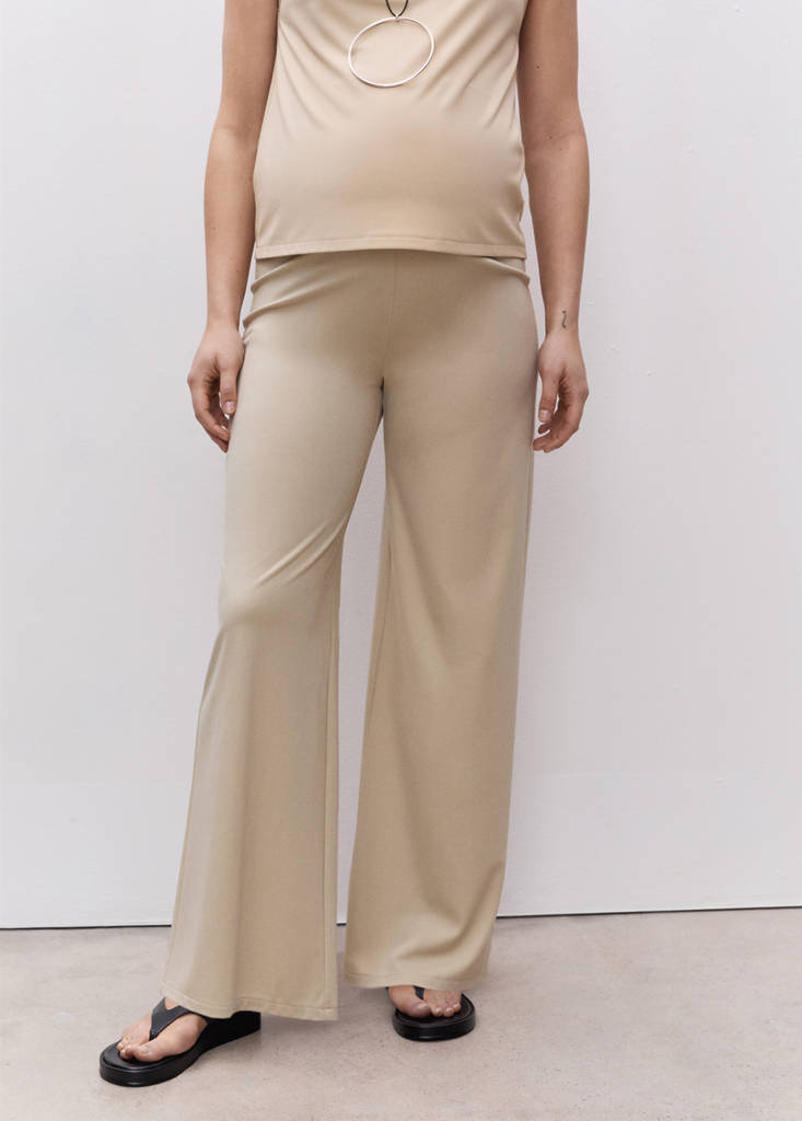 Maternity top with draped neck — Sand