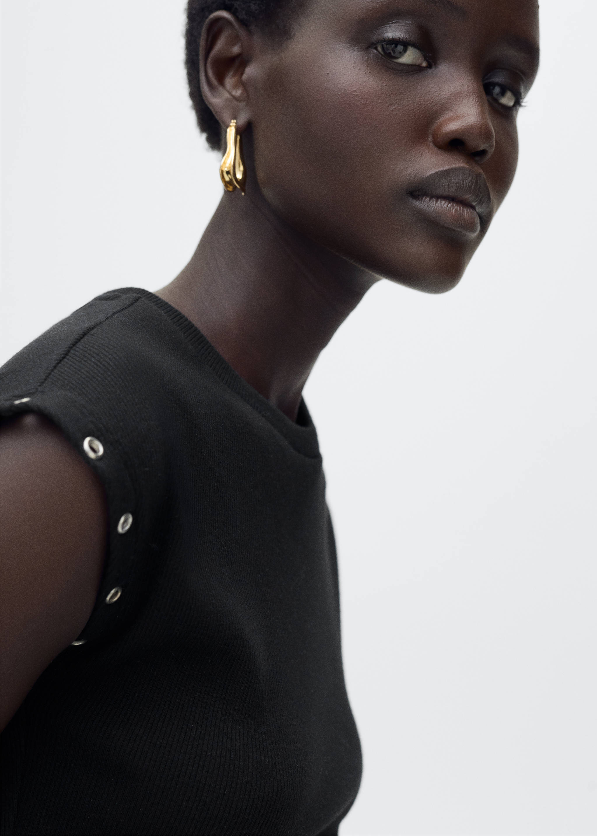 Samarreta canalé rivet encunyat - Detall de l'article 1