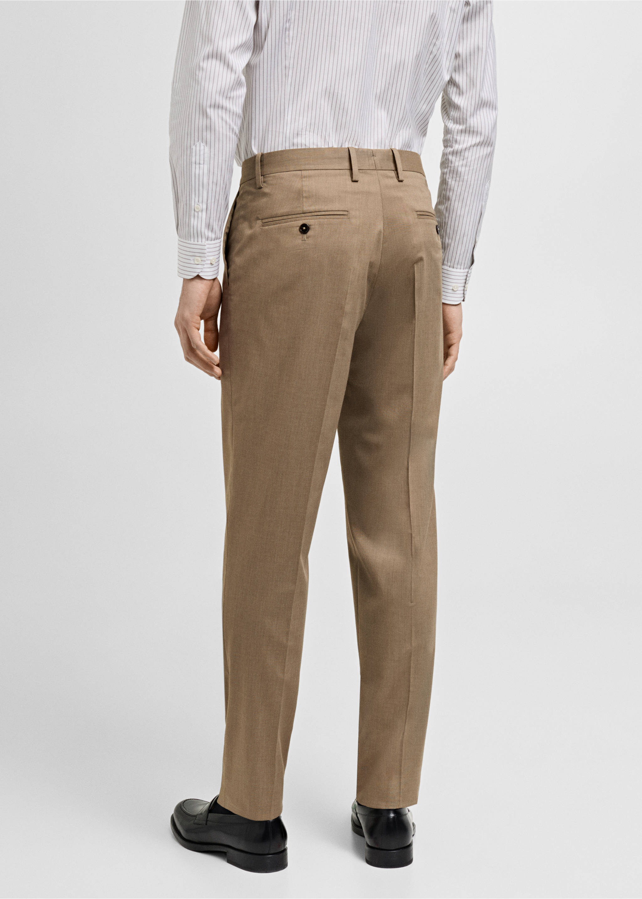 Monako slim fit kumaş pantolon - Ürünün arkası, Orta Kahverengi. Ref: 87015936-00.