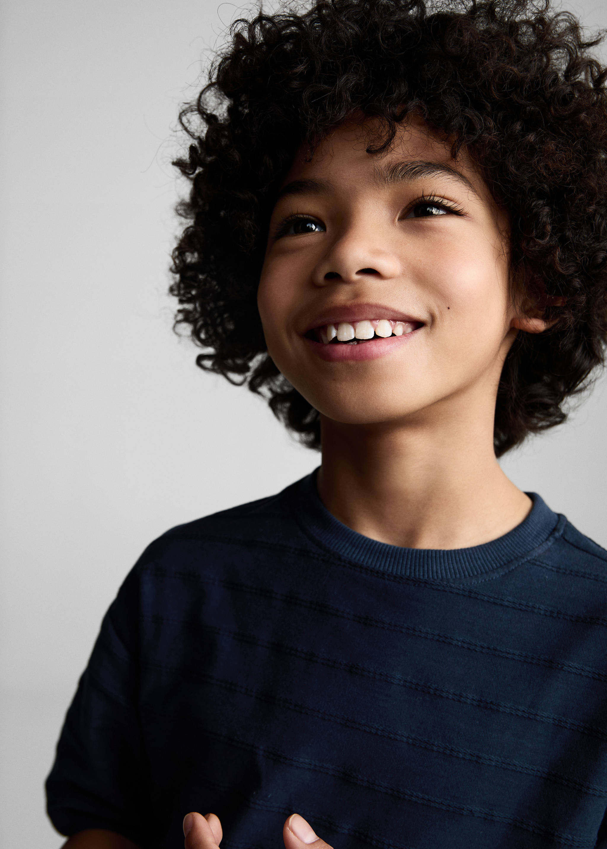 Cotton striped relief t-shirt - Details of the article 1