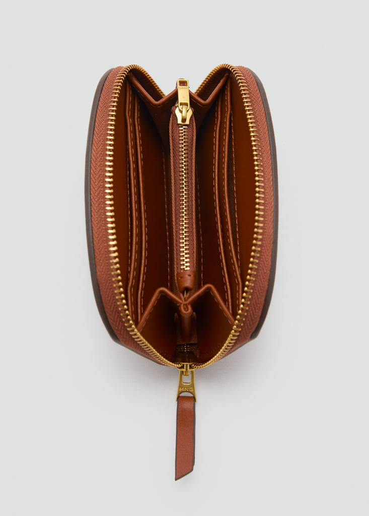Oval-shaped faux-leather wallet — Leather