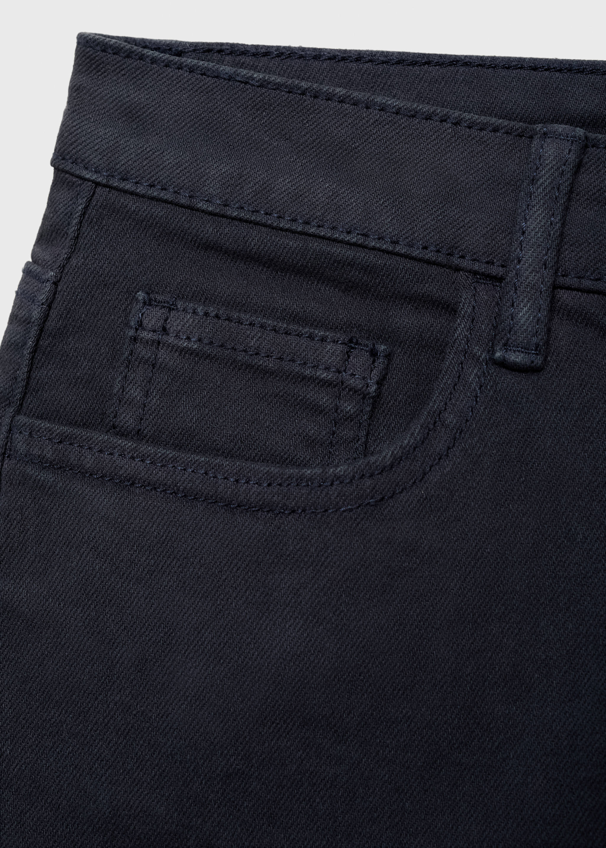 Low-waist shorts - Details of the article 8
