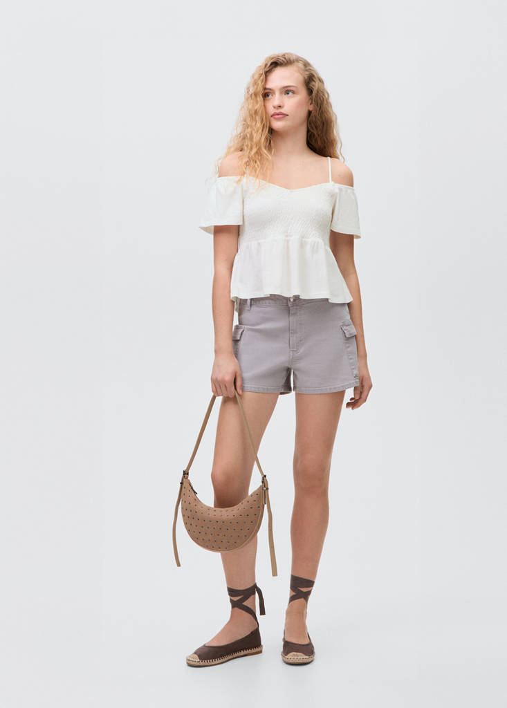 Ruffled top — Off White