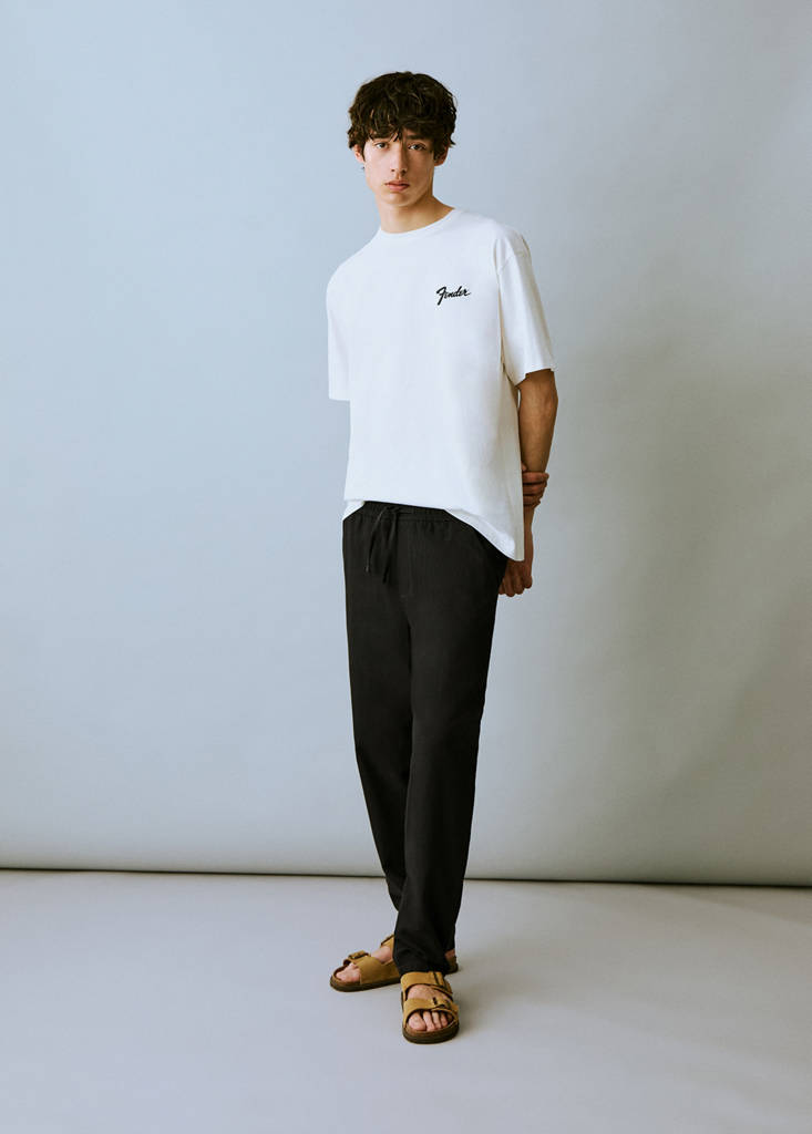 Linen jogger trousers — Black