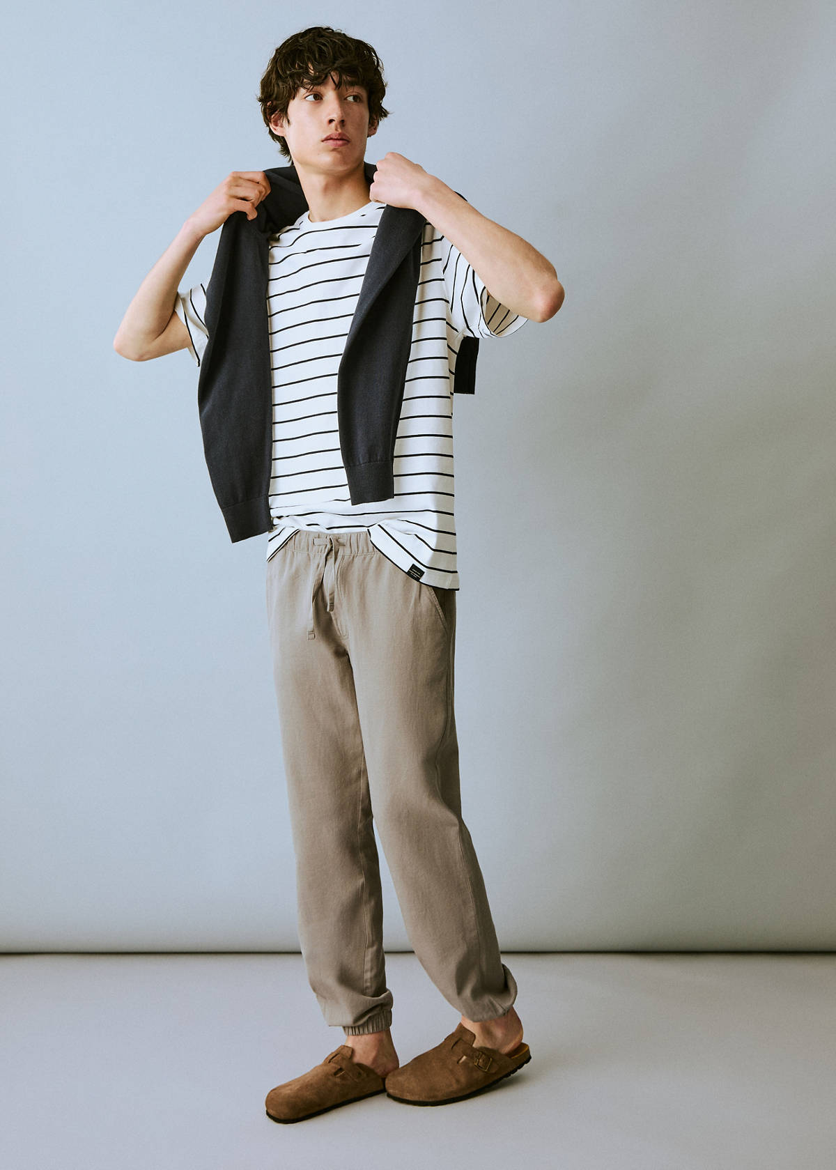 Cotton-linen jogger trousers — Khaki