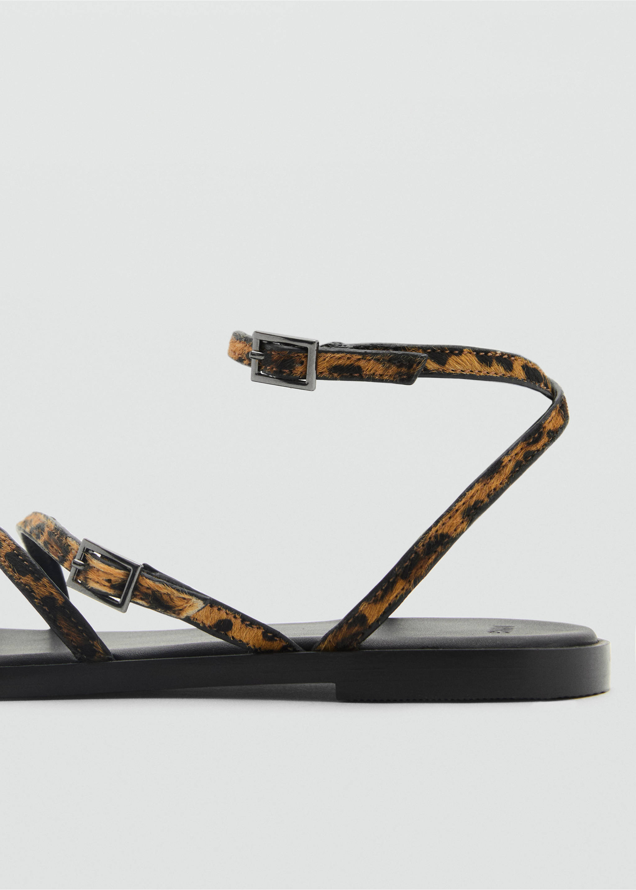 Animal-print sandals with straps - Details of the article 2, Black. Ref: 87016368-00.