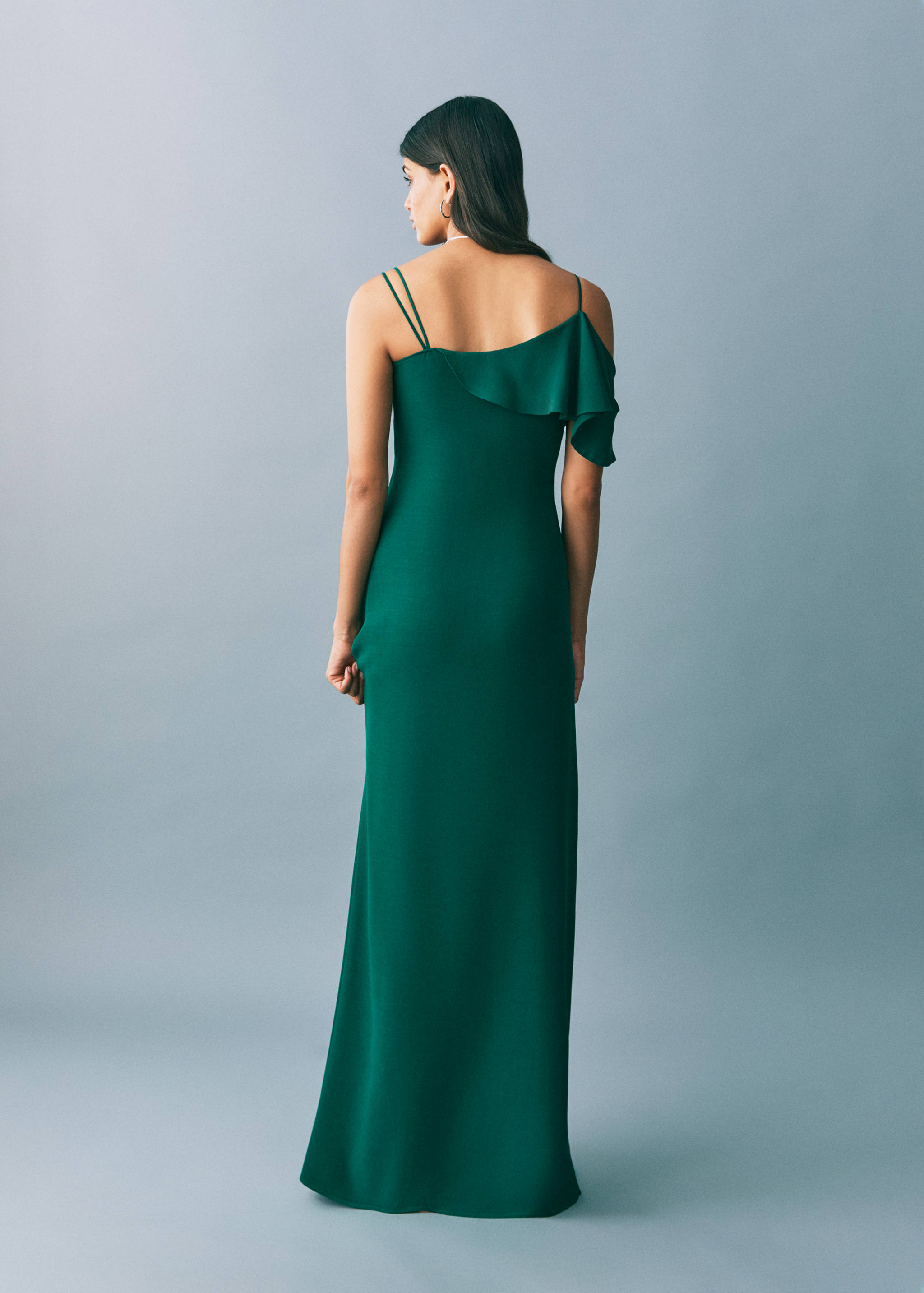 Асимметричное платье из шифона с воланом - Обратная сторона изделия