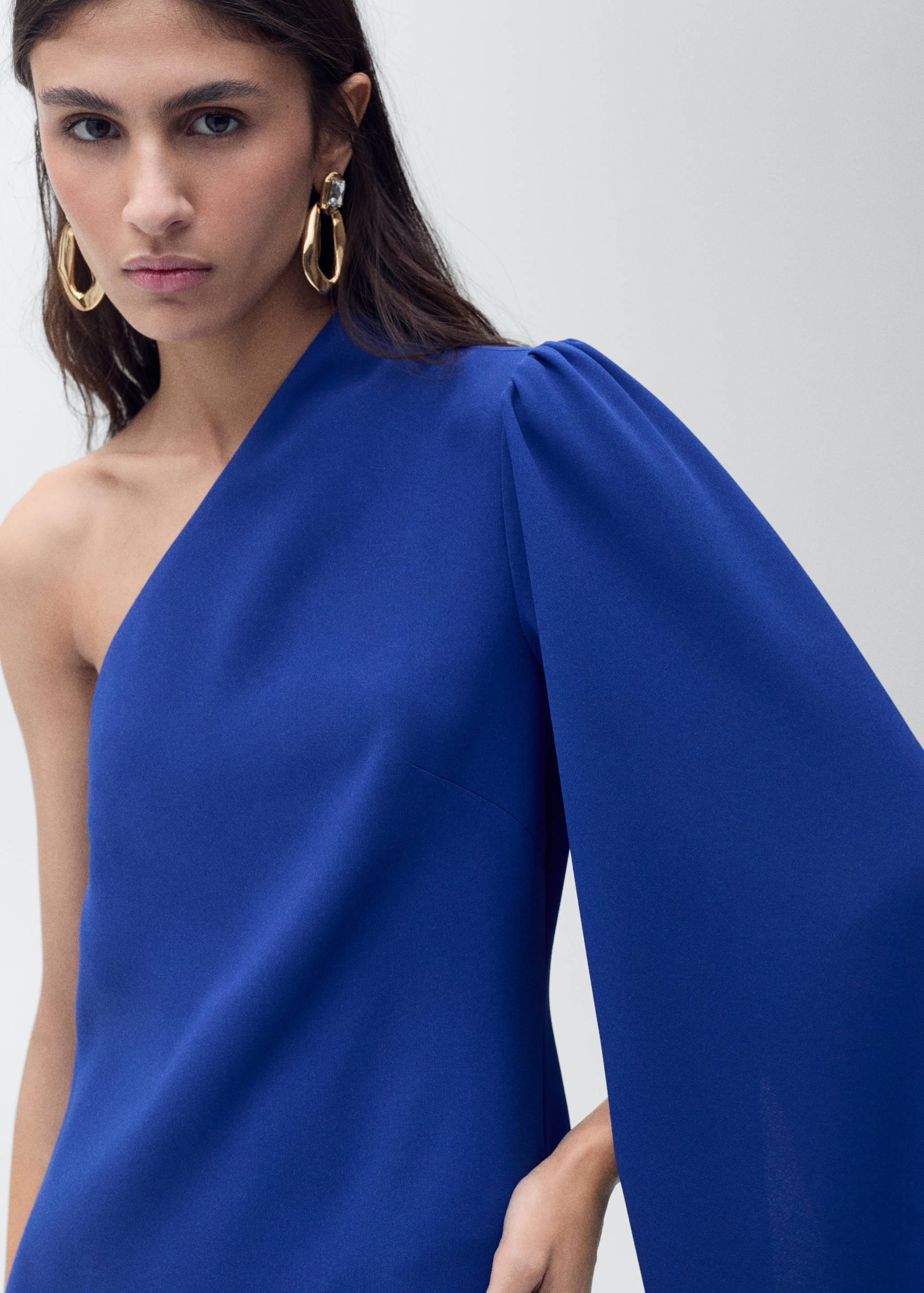 Lange jurk met wijd uitlopende mouwen - Detail van het artikel 1