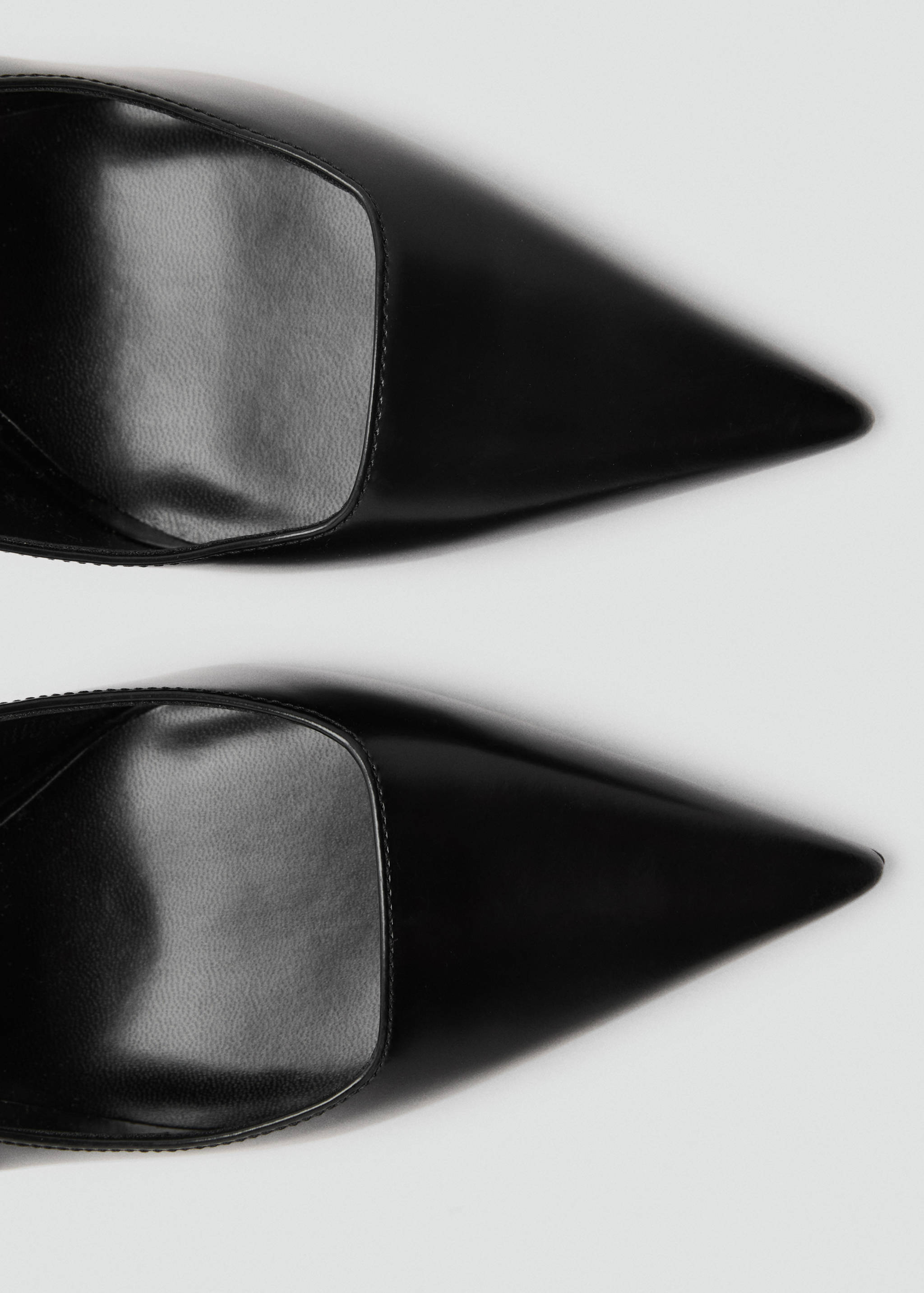 Pointed-toe leather heeled shoes - Details of the article 3