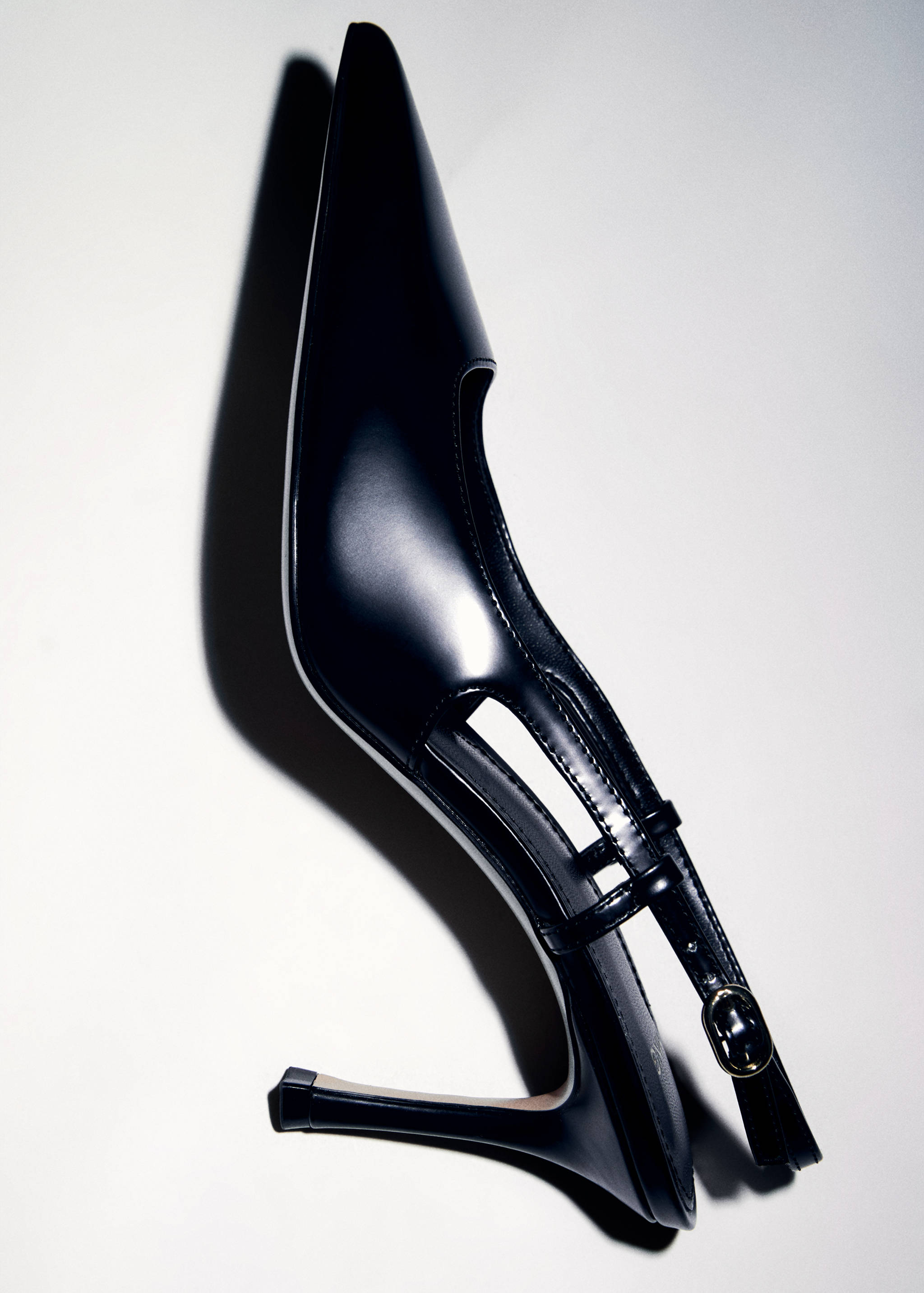 Pointed-toe leather heeled shoes - Details of the article 5