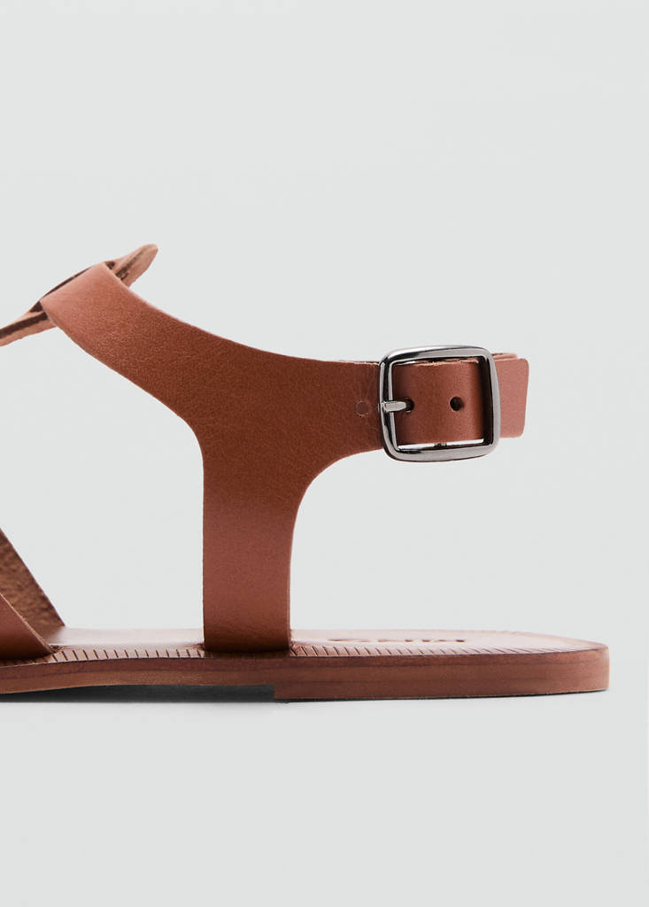 Leather straps sandals — Leather