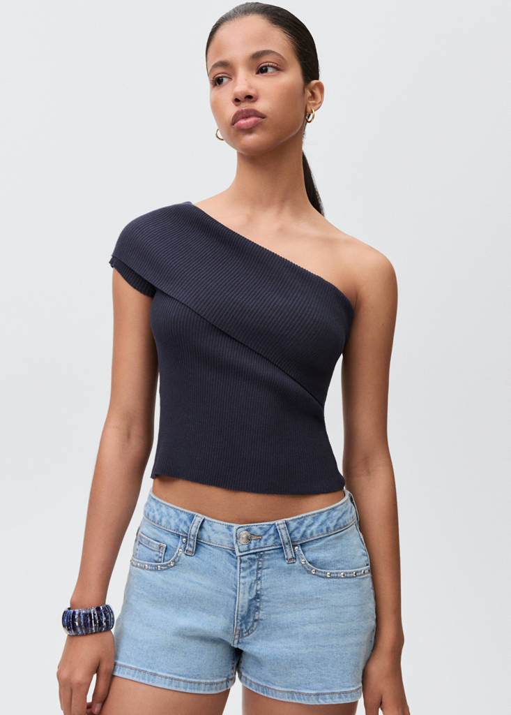 Studded low-waist shorts — Light Blue