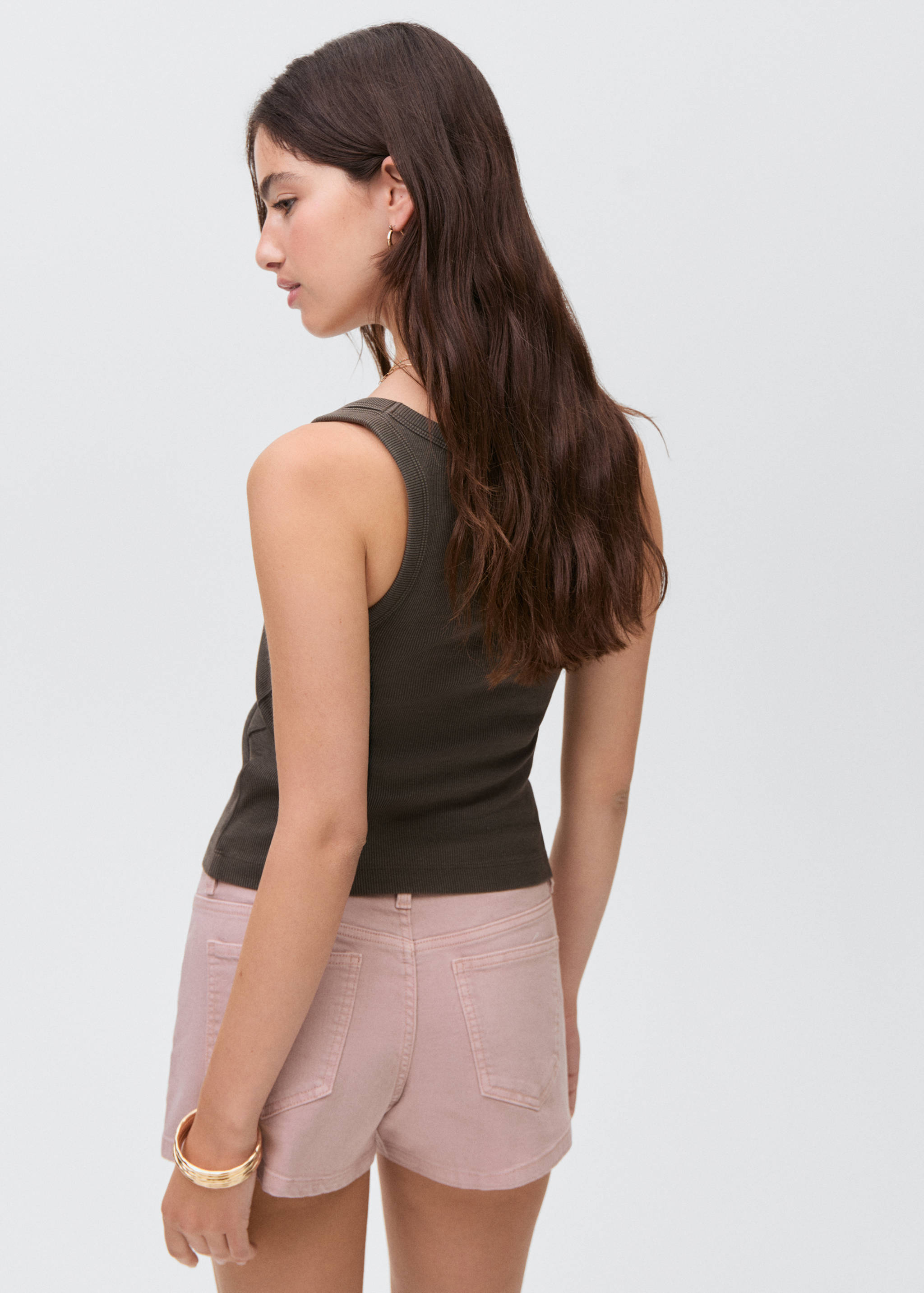 Düşük belli şort - Ürünün arkası
