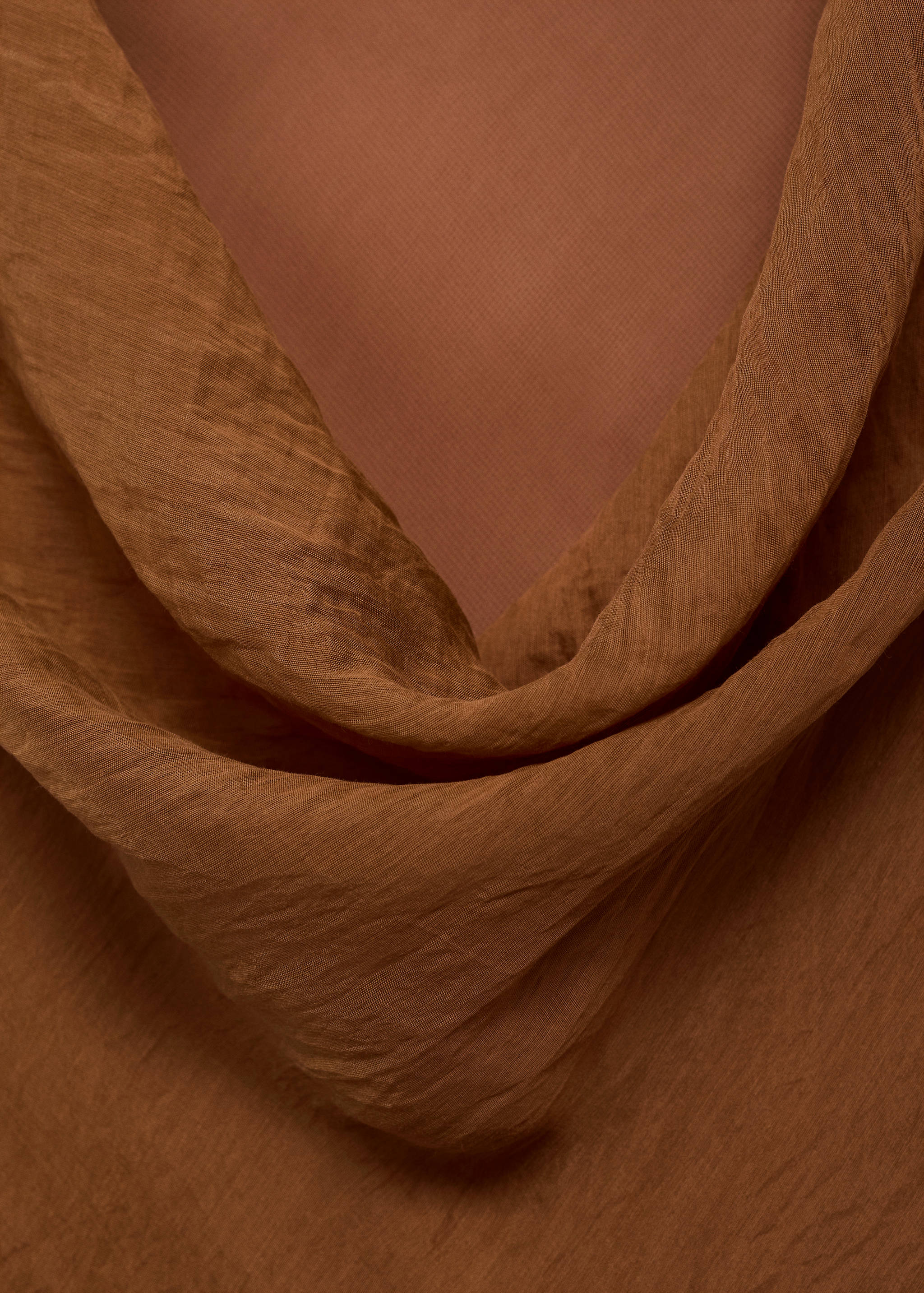 Vestido de liocel com gola drapeada - Pormenor do artigo 8