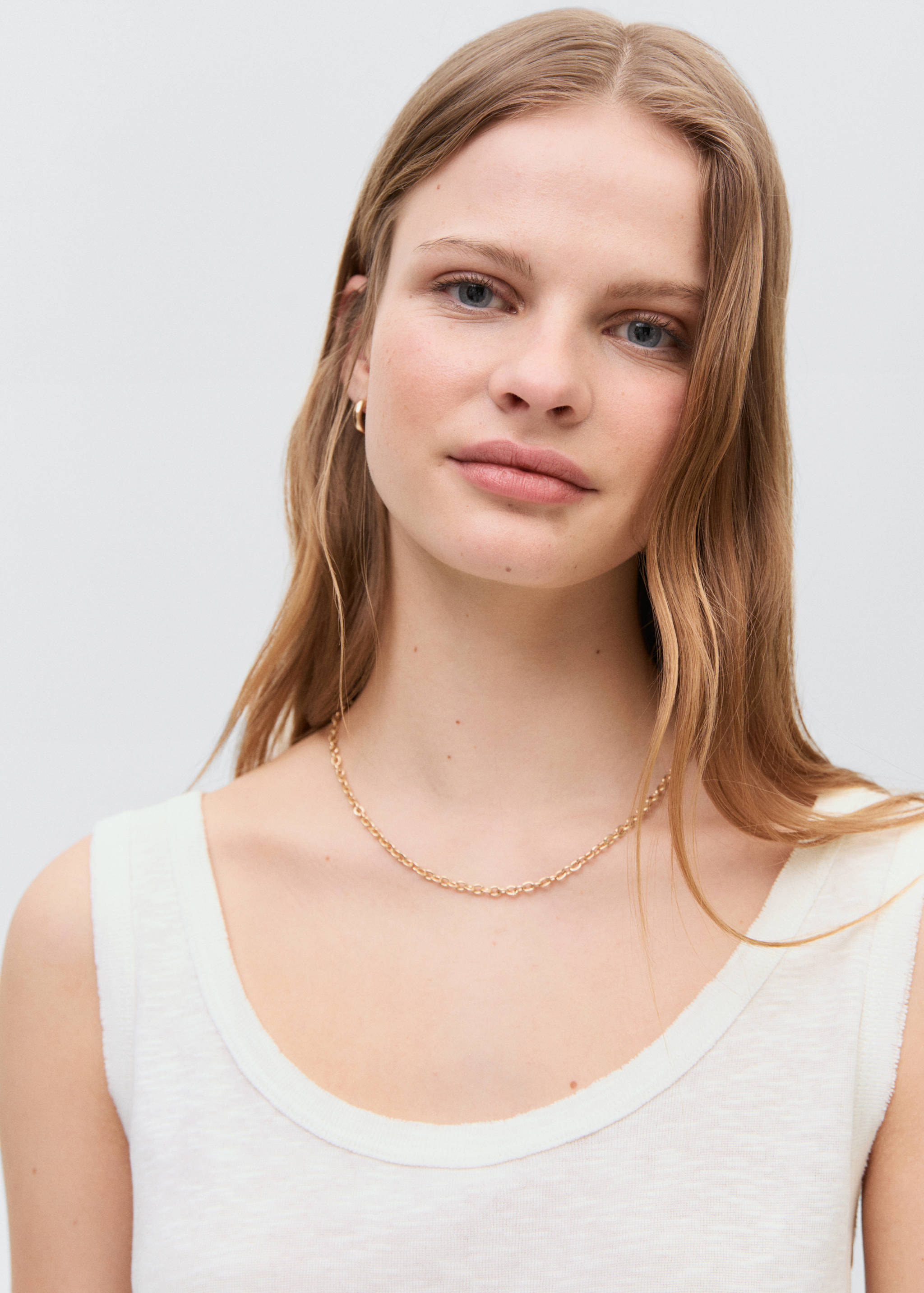 Cotton sleeveless t-shirt - Details of the article 1