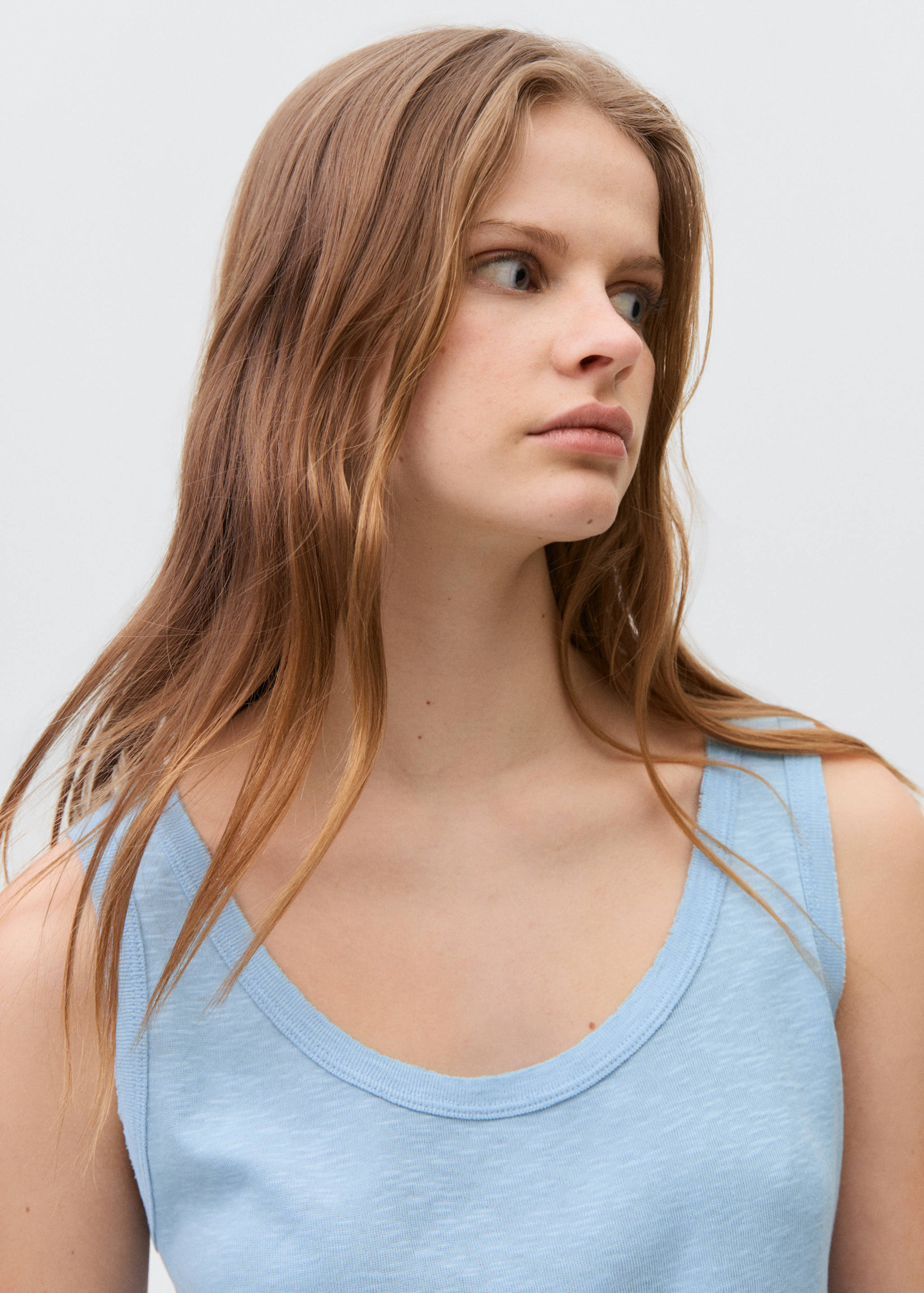 Cotton sleeveless t-shirt - Details of the article 1